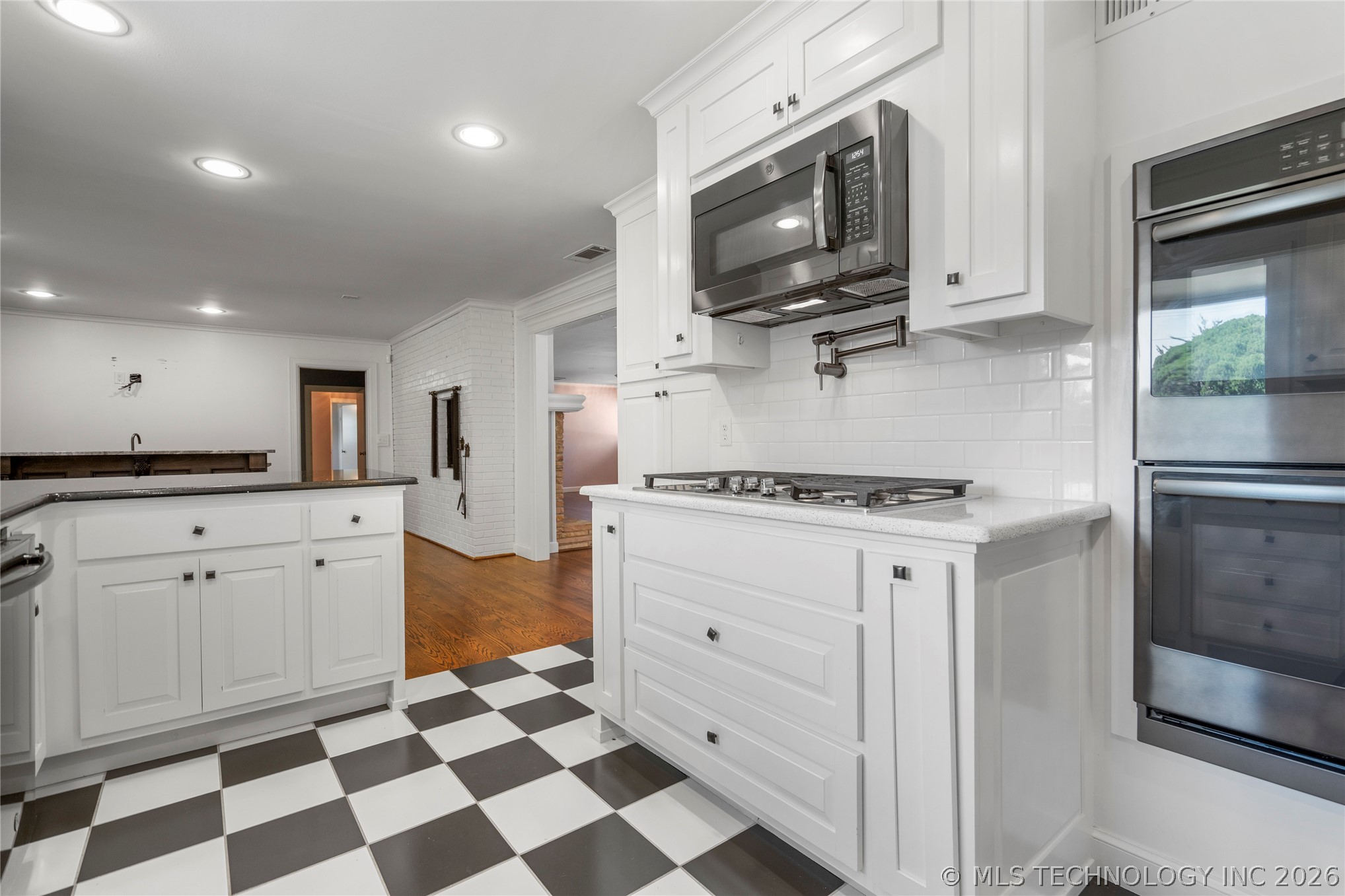 3631 S Gary Place Tulsa OK 74105
