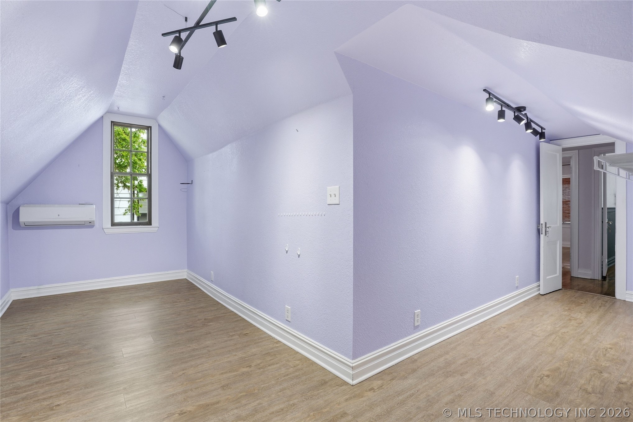 1624 S Victor Avenue Tulsa OK 74104