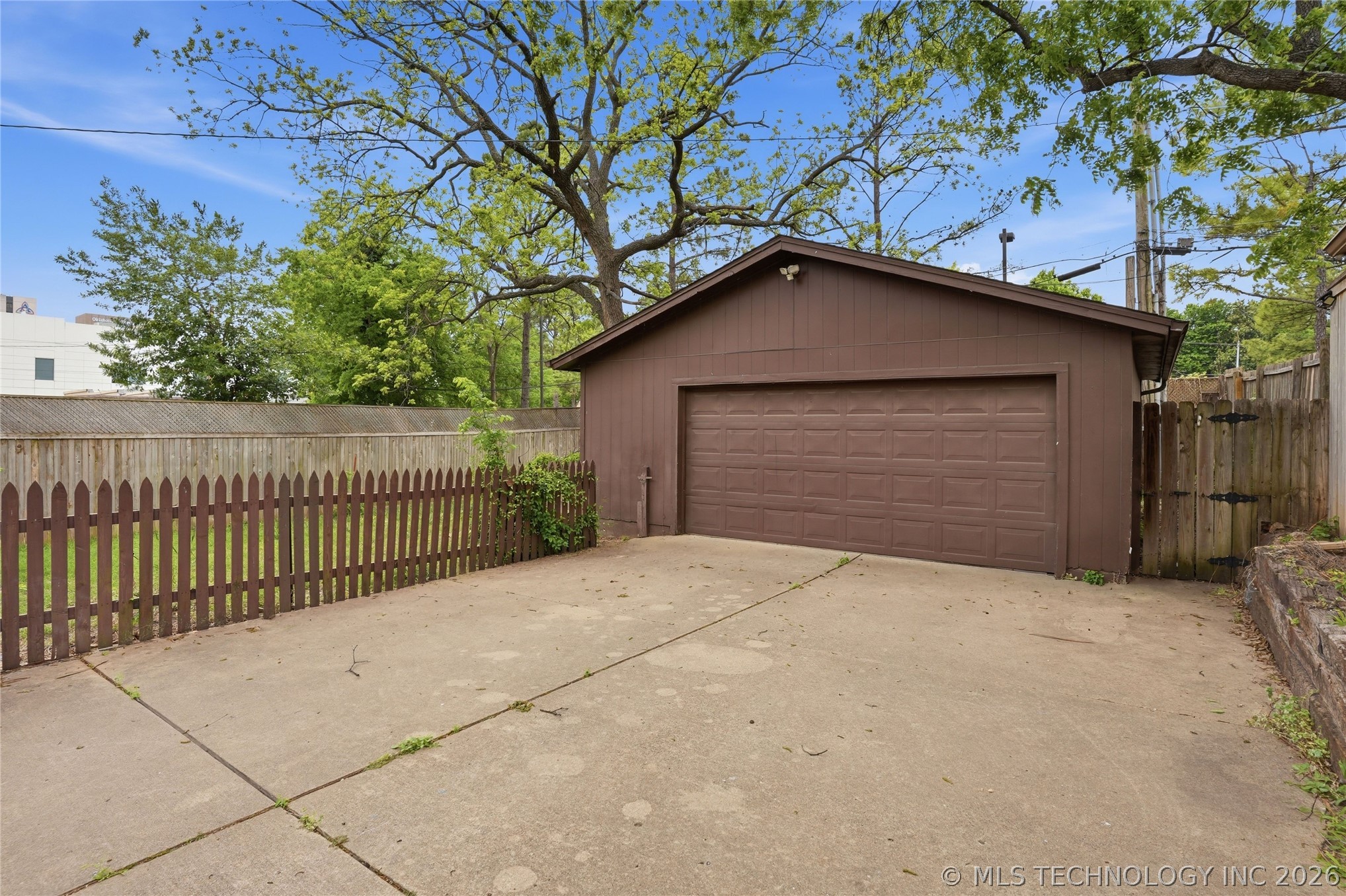 1624 S Victor Avenue Tulsa OK 74104