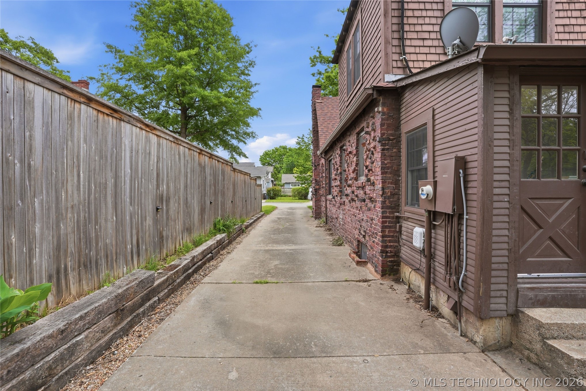 1624 S Victor Avenue Tulsa OK 74104