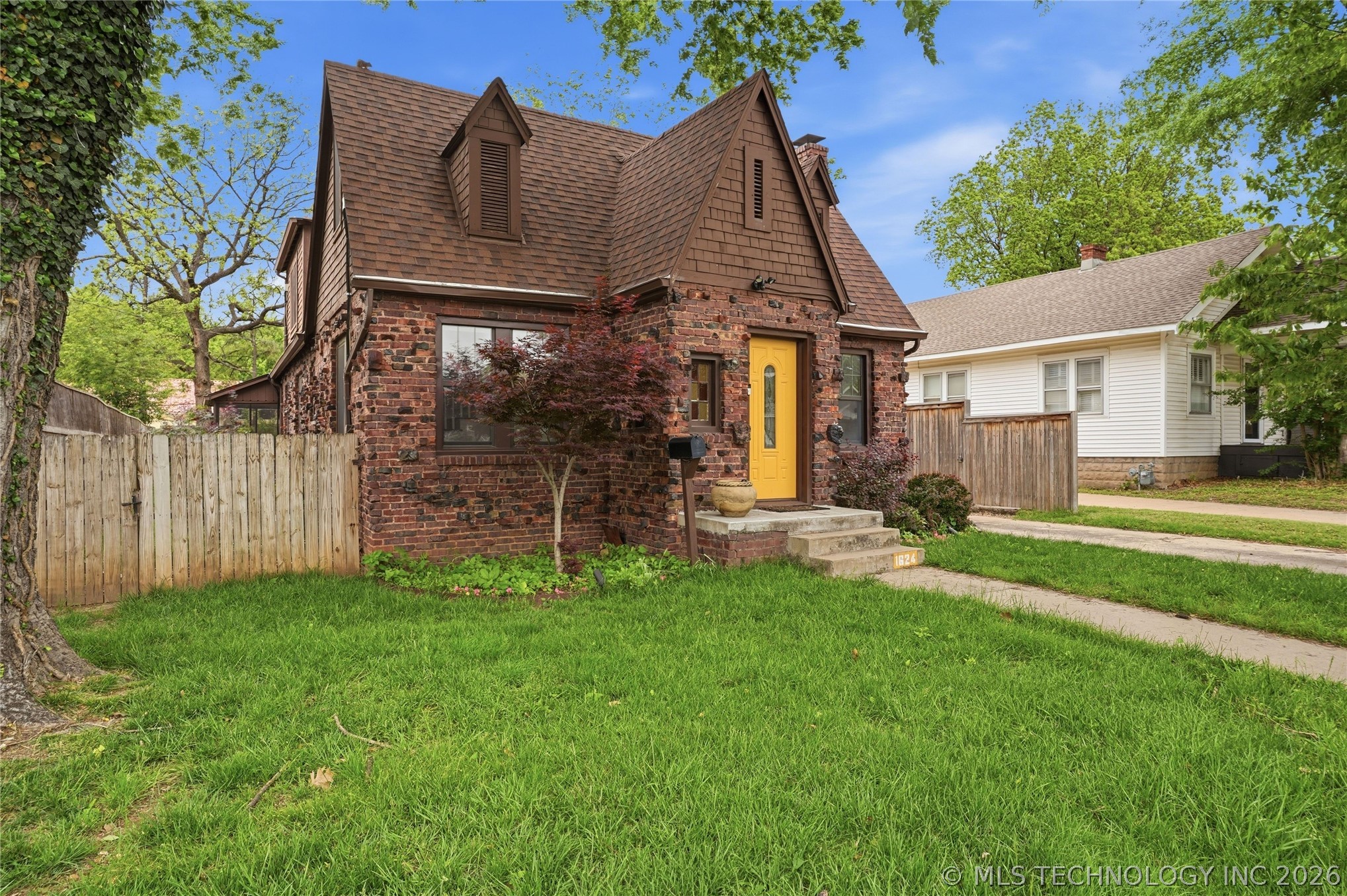 1624 S Victor Avenue Tulsa OK 74104