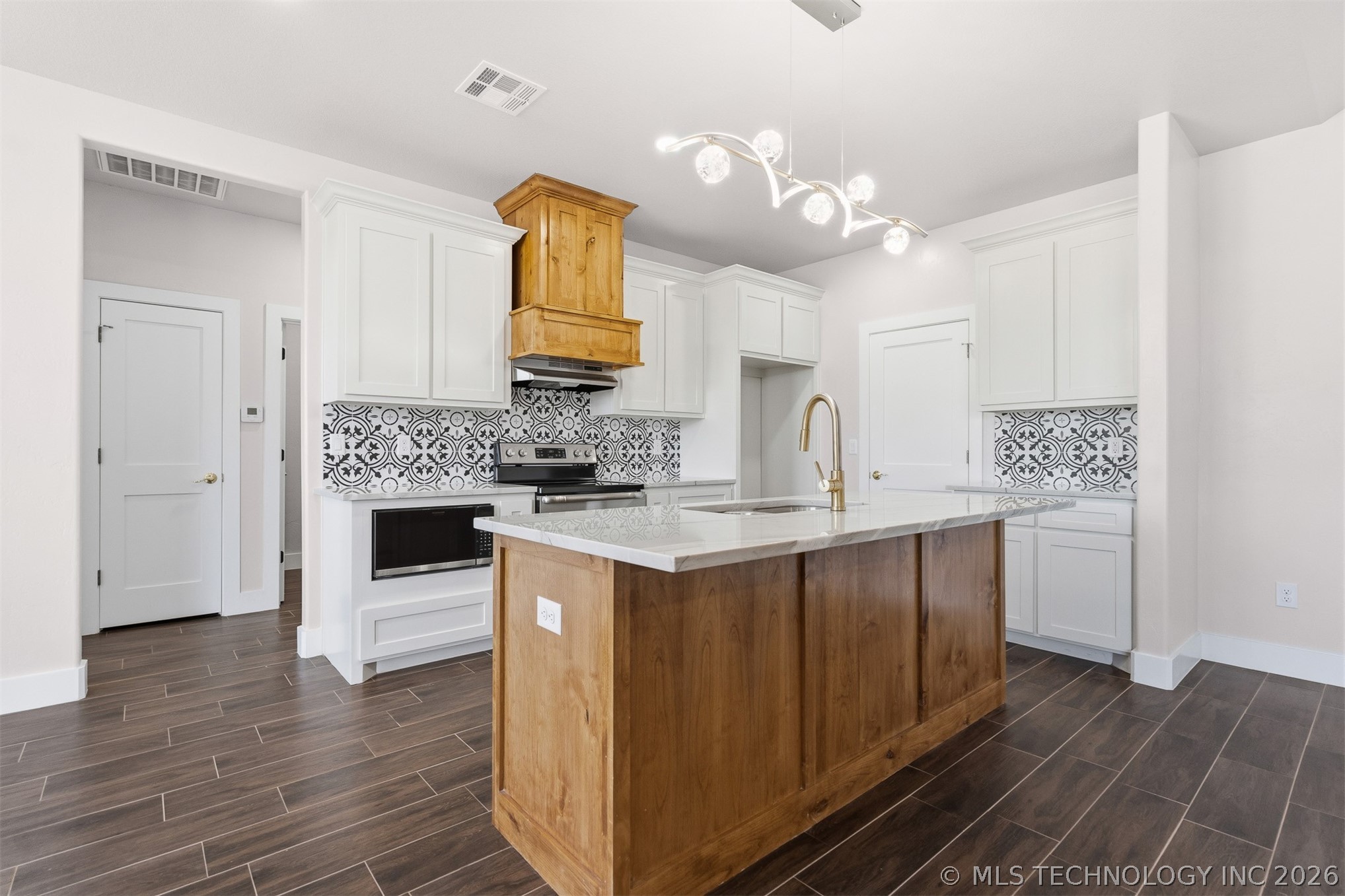 6146 Slim Pickens Lane Marietta OK 73448