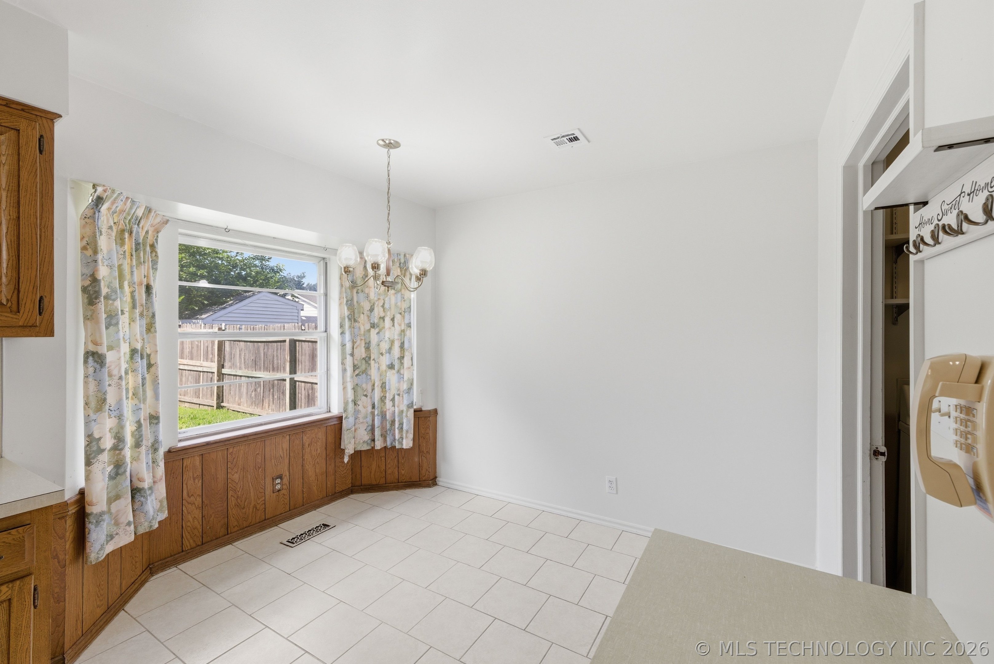 6828 E 47th Street Tulsa OK 74145