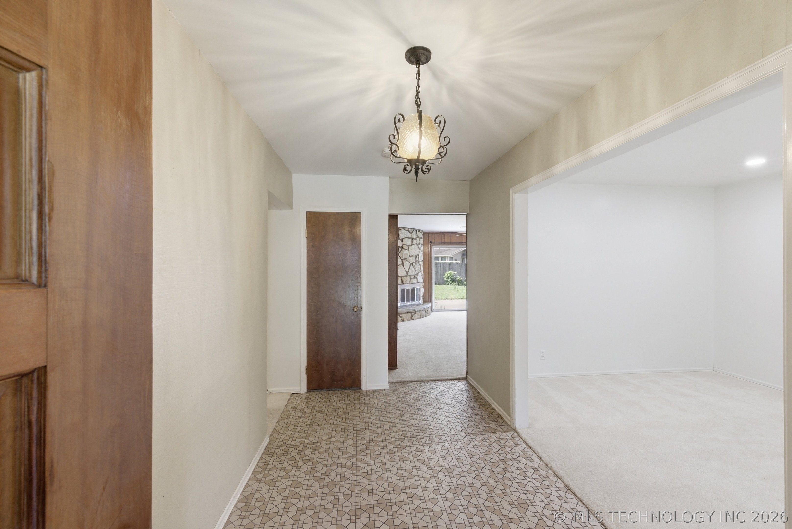 6828 E 47th Street Tulsa OK 74145