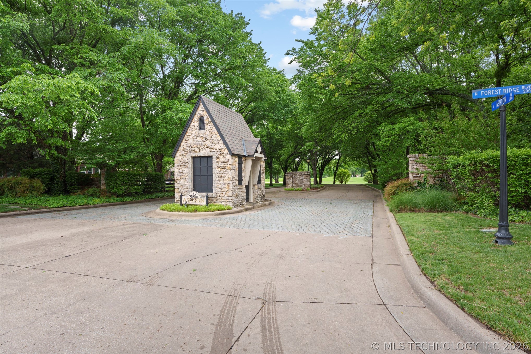 213 Ashton Drive Broken Arrow OK 74014