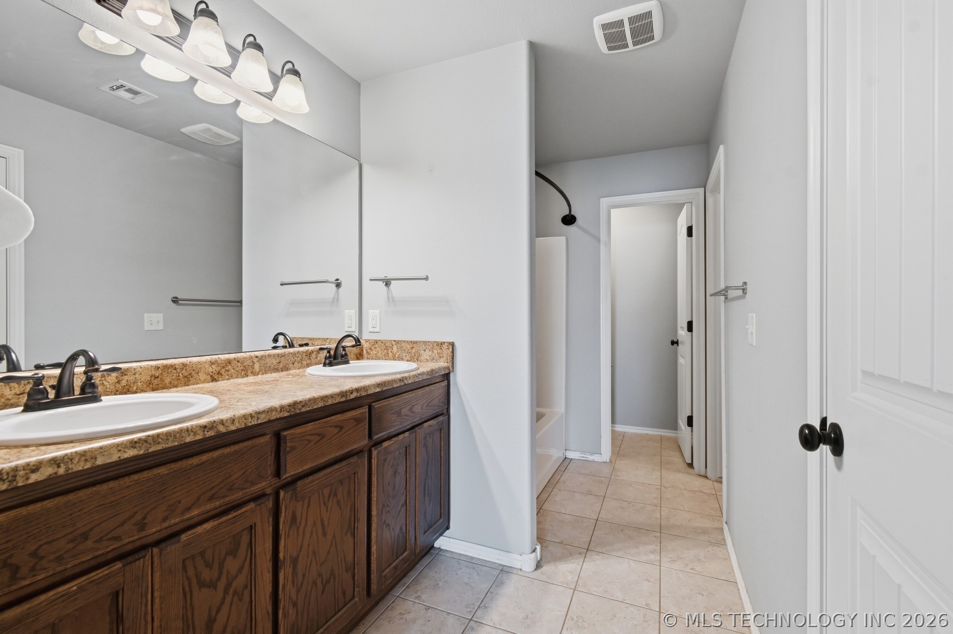 3913 W 104th Court S Jenks OK 74037