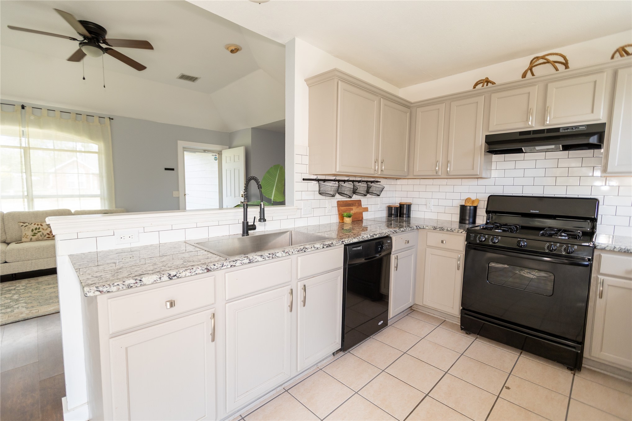 616 W Dogwood Street Coweta OK 74429