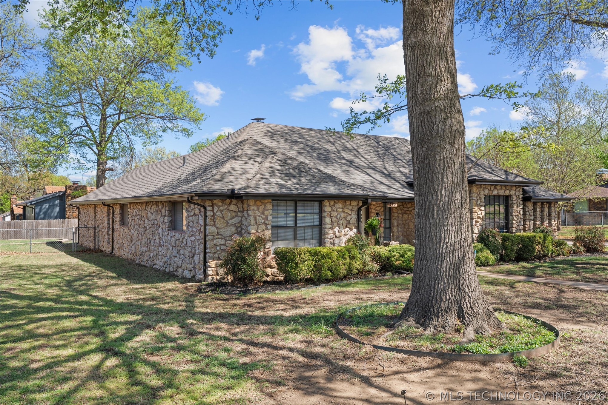 4620 Rolling Meadows Road Bartlesville OK 74006