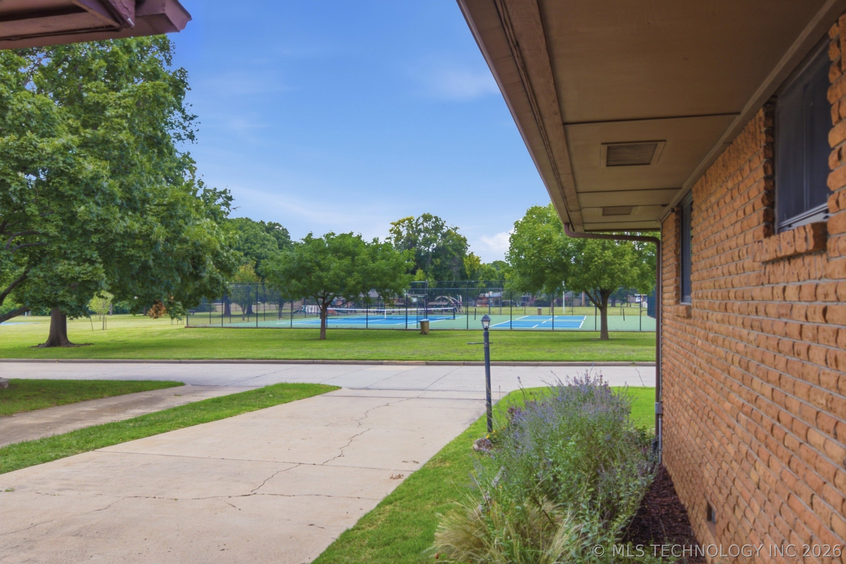 5174 E 29th Street Tulsa OK 74114