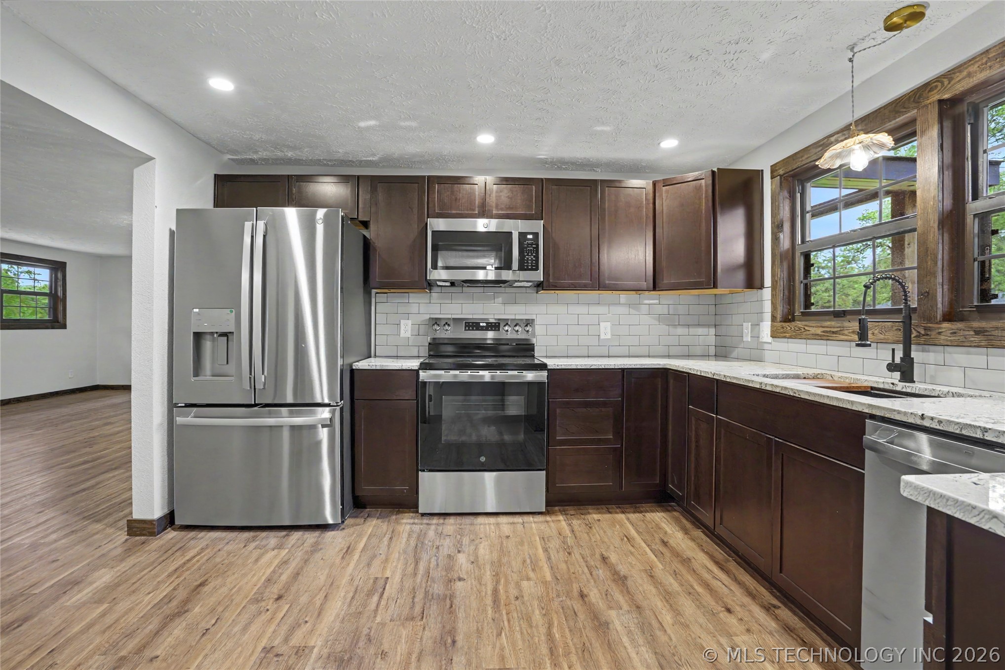 244 Covey Lane Locust Grove OK 74352