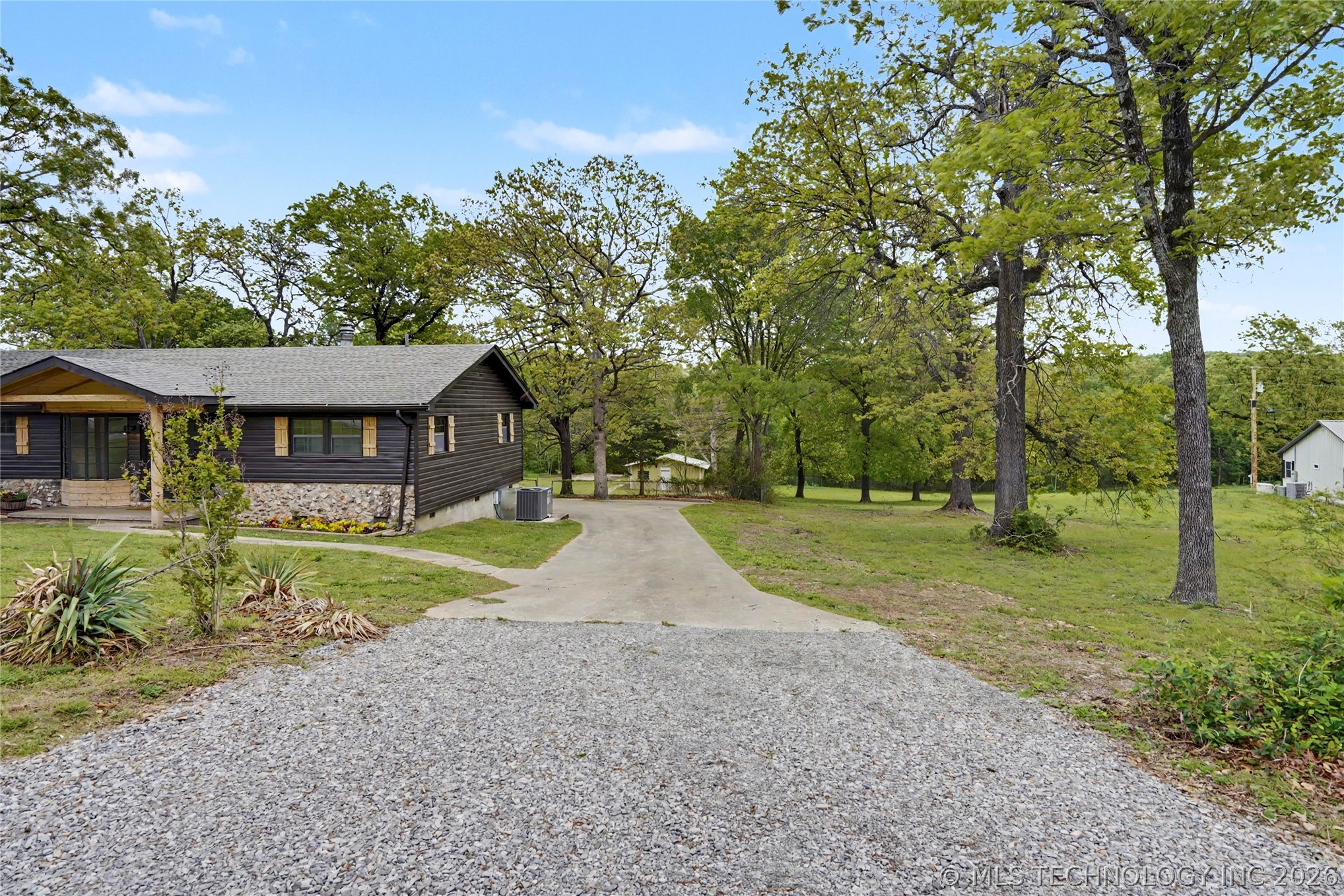244 Covey Lane Locust Grove OK 74352