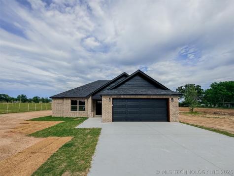 18040 S Vaughn Road Hulbert OK 74441
