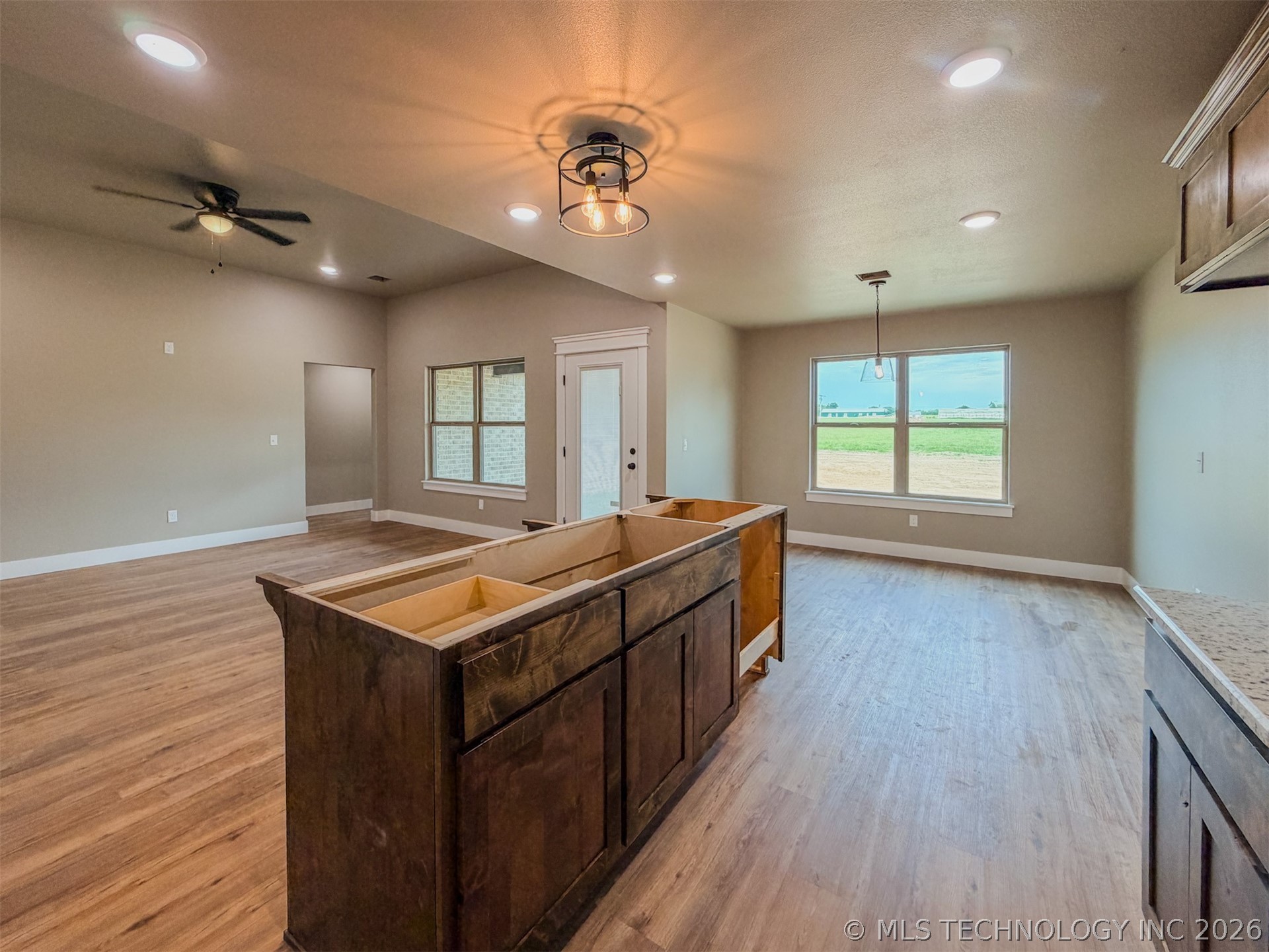 18040 S Vaughn Road Hulbert OK 74441