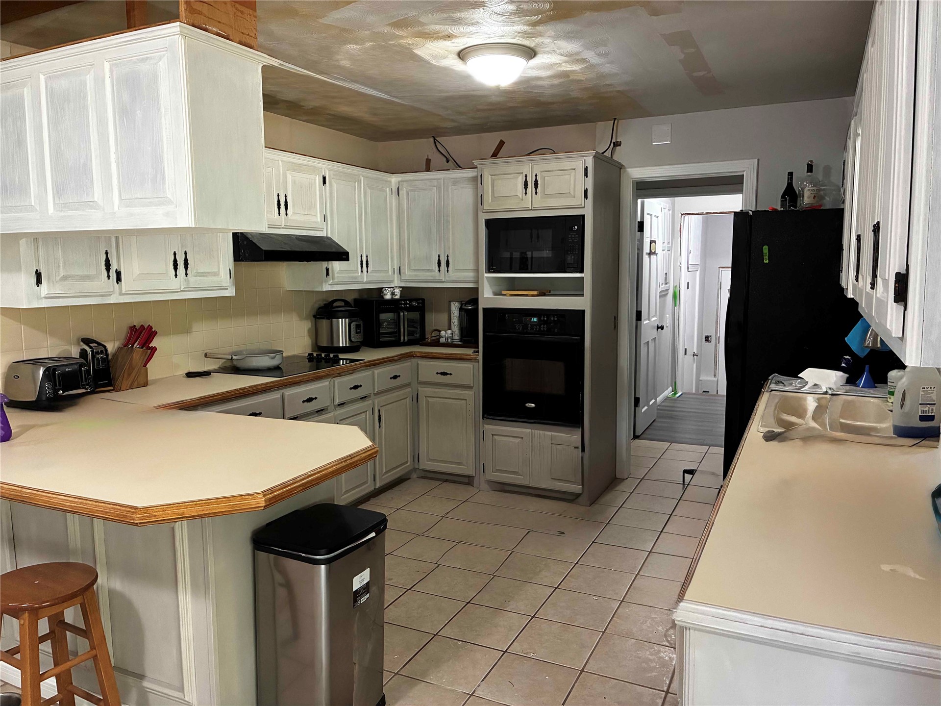 1913 White Avenue Tahlequah OK 74464