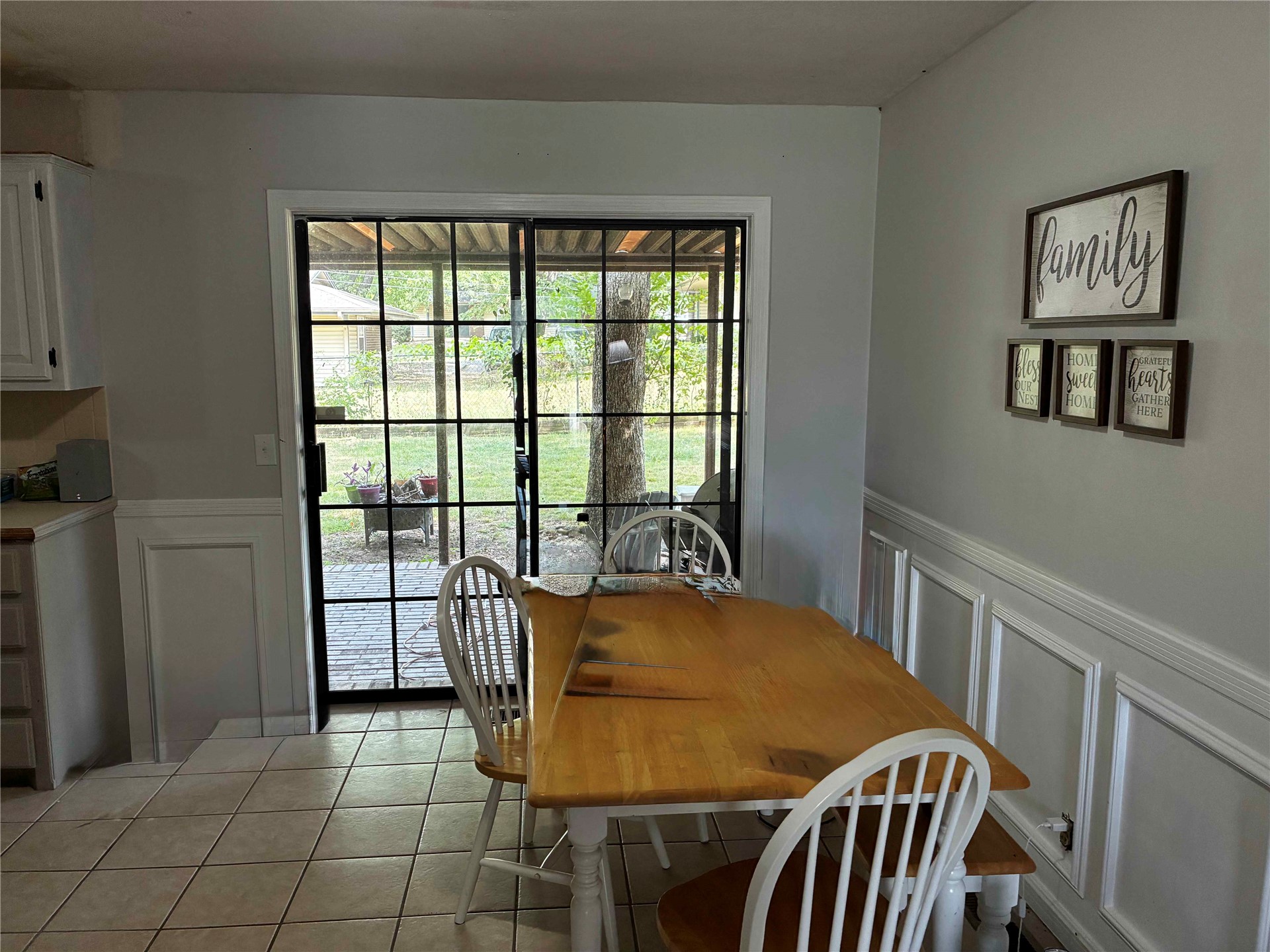 1913 White Avenue Tahlequah OK 74464
