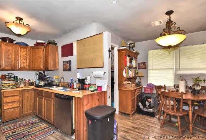 921 S Mullins Avenue Hominy OK 74035