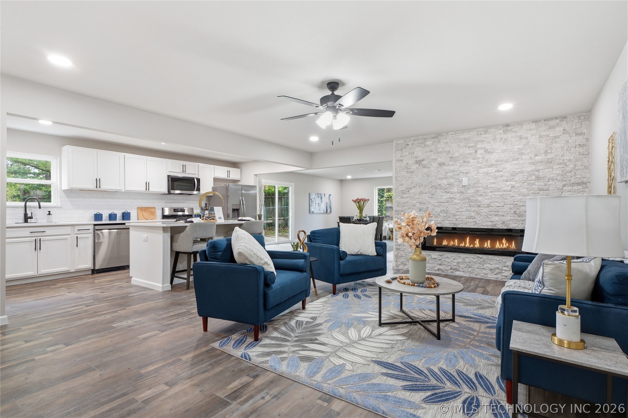912 E Teresa Avenue Sapulpa OK 74066
