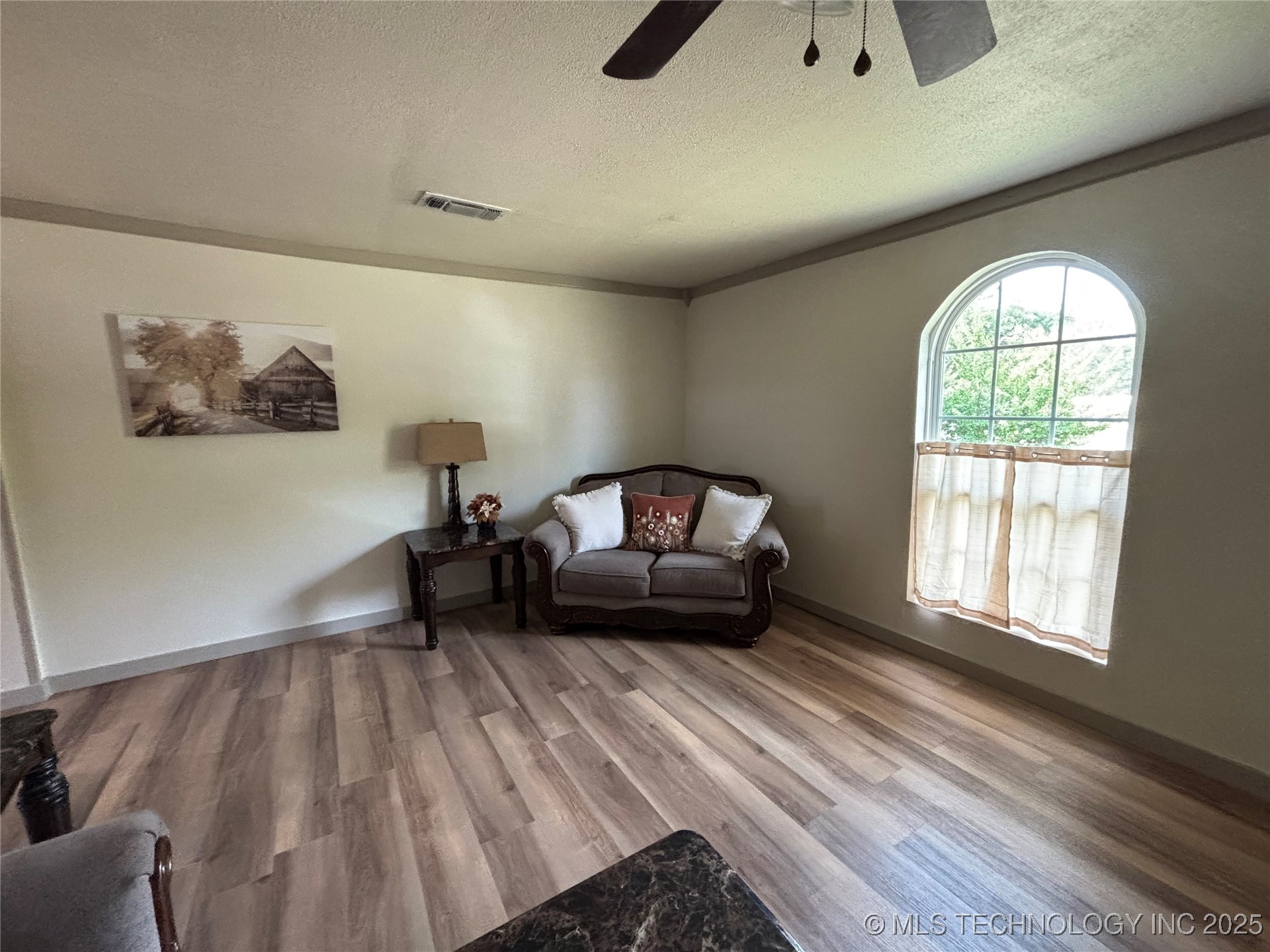 108 W Bryan Avenue Calera OK 74730