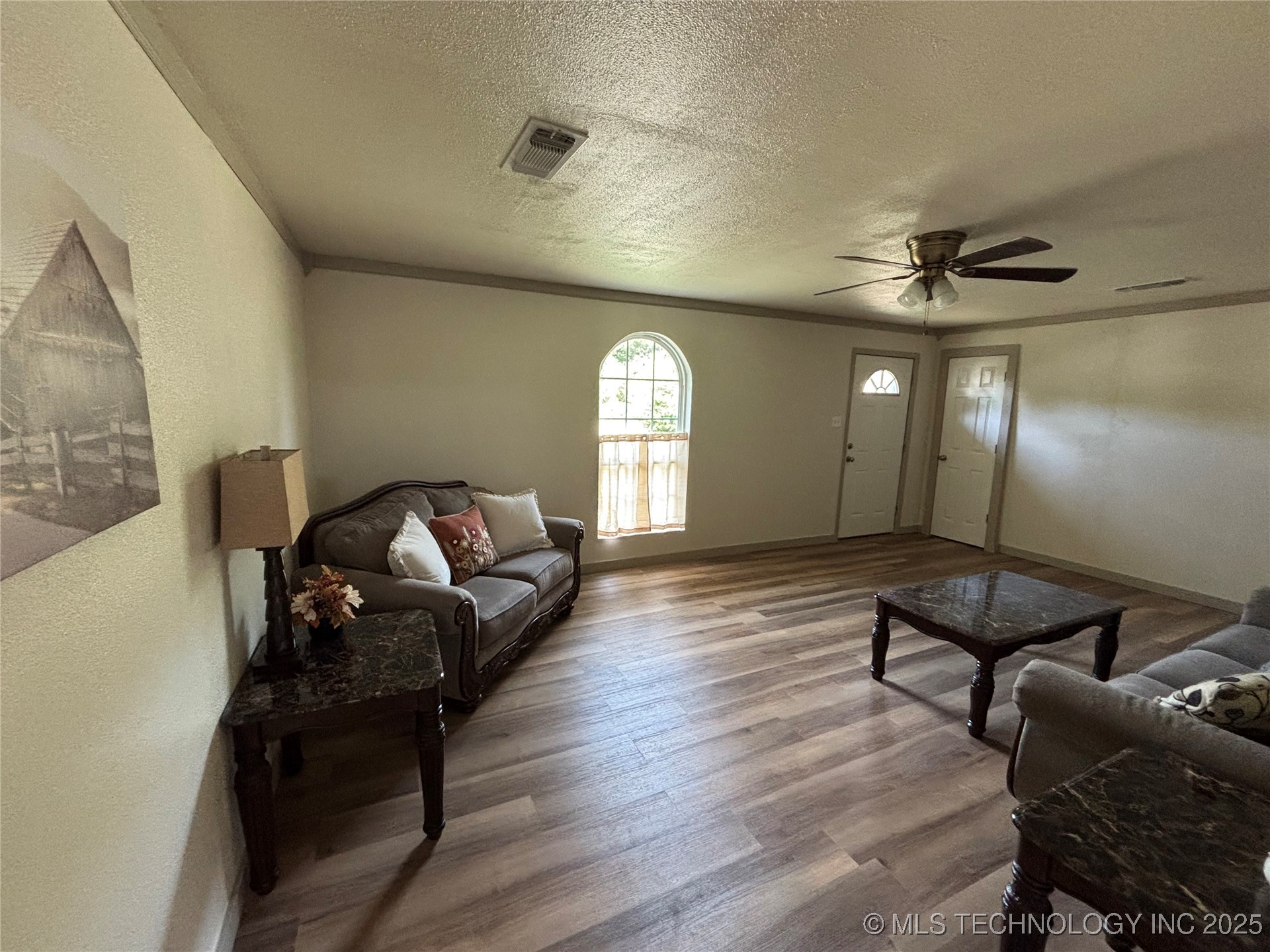 108 W Bryan Avenue Calera OK 74730