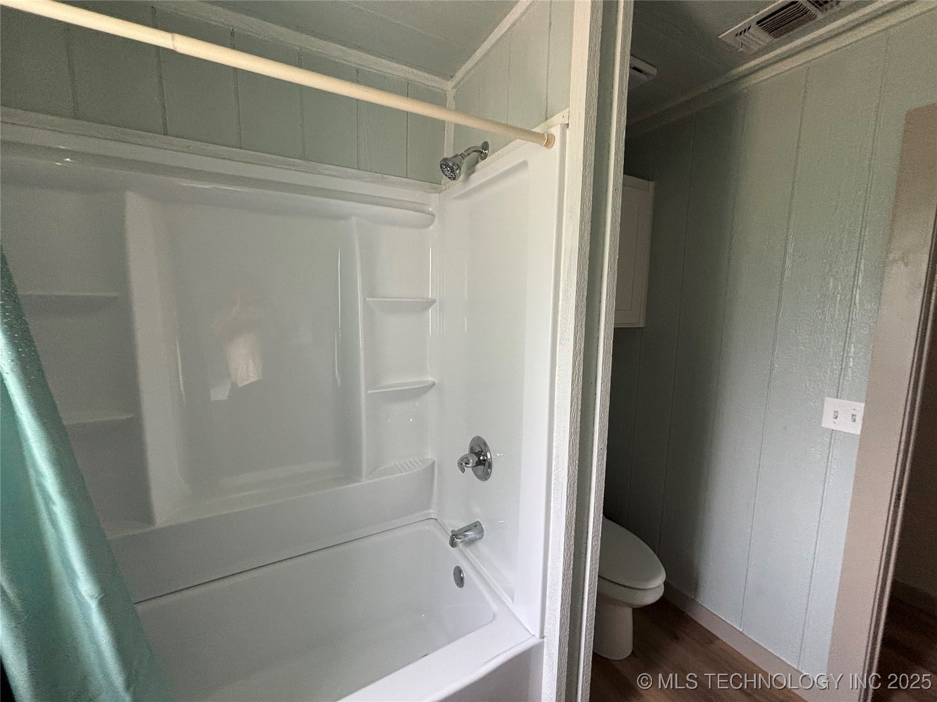 108 W Bryan Avenue Calera OK 74730