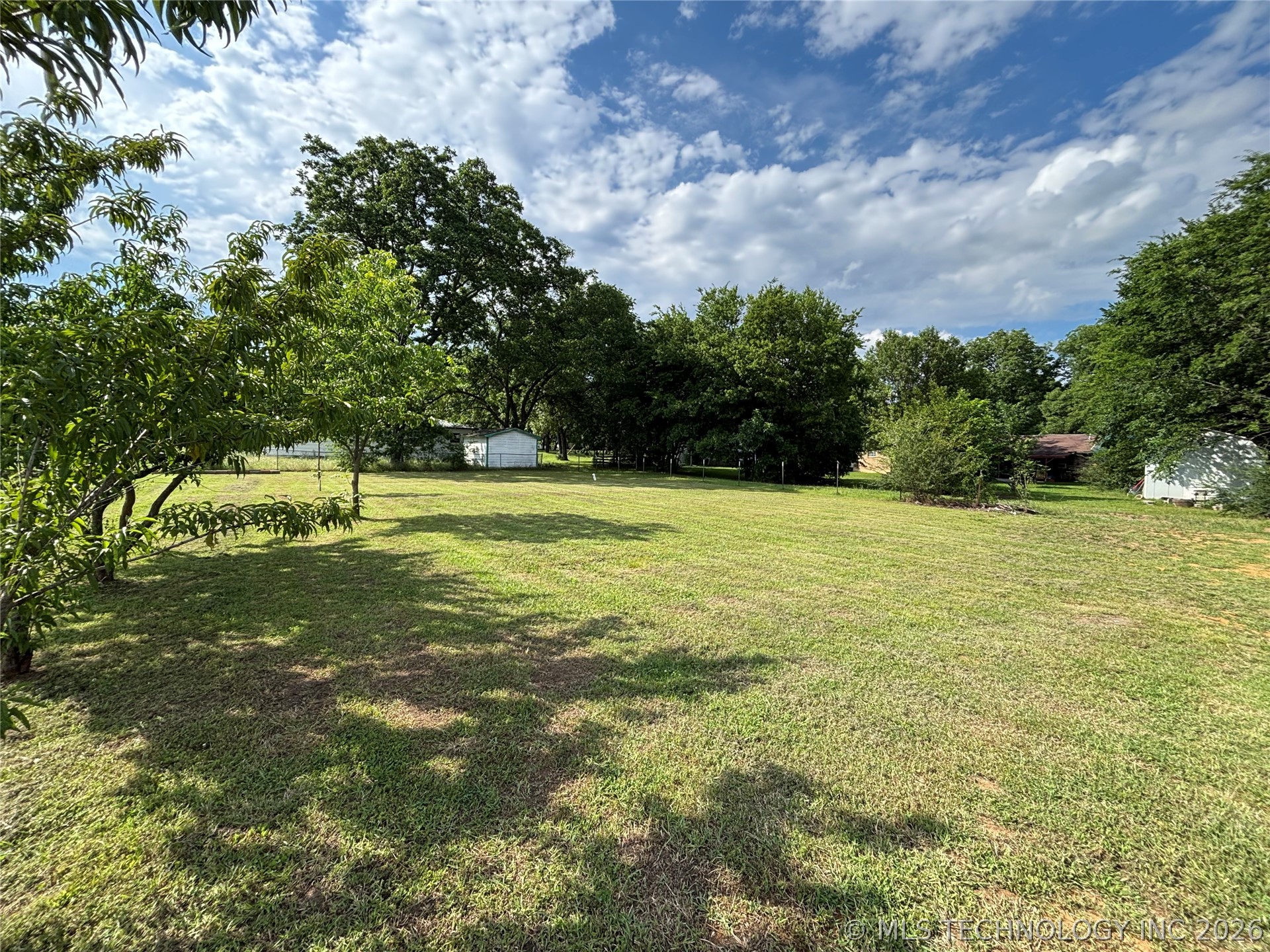 108 W Bryan Avenue Calera OK 74730