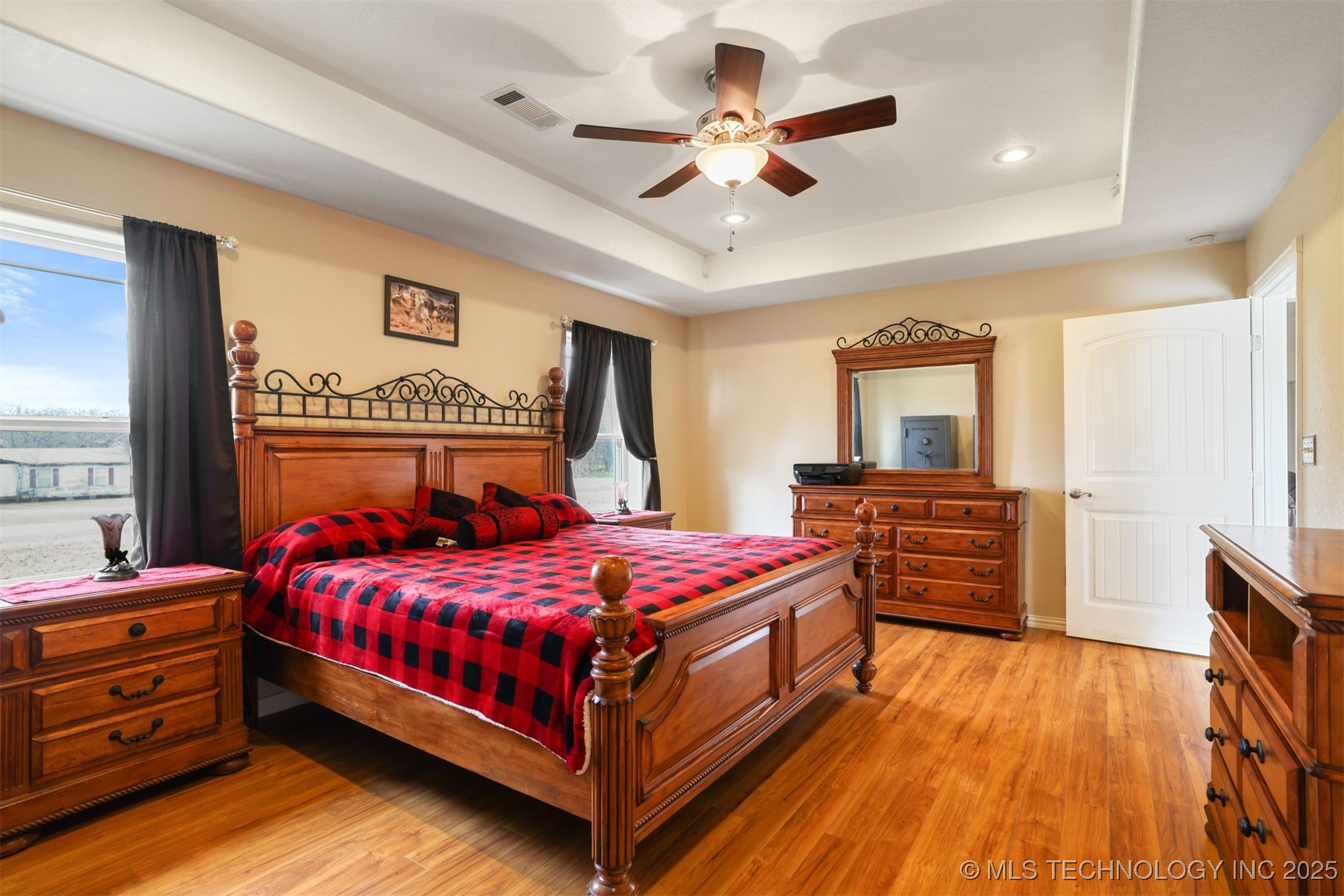 49 E 2nd Durant OK 74701