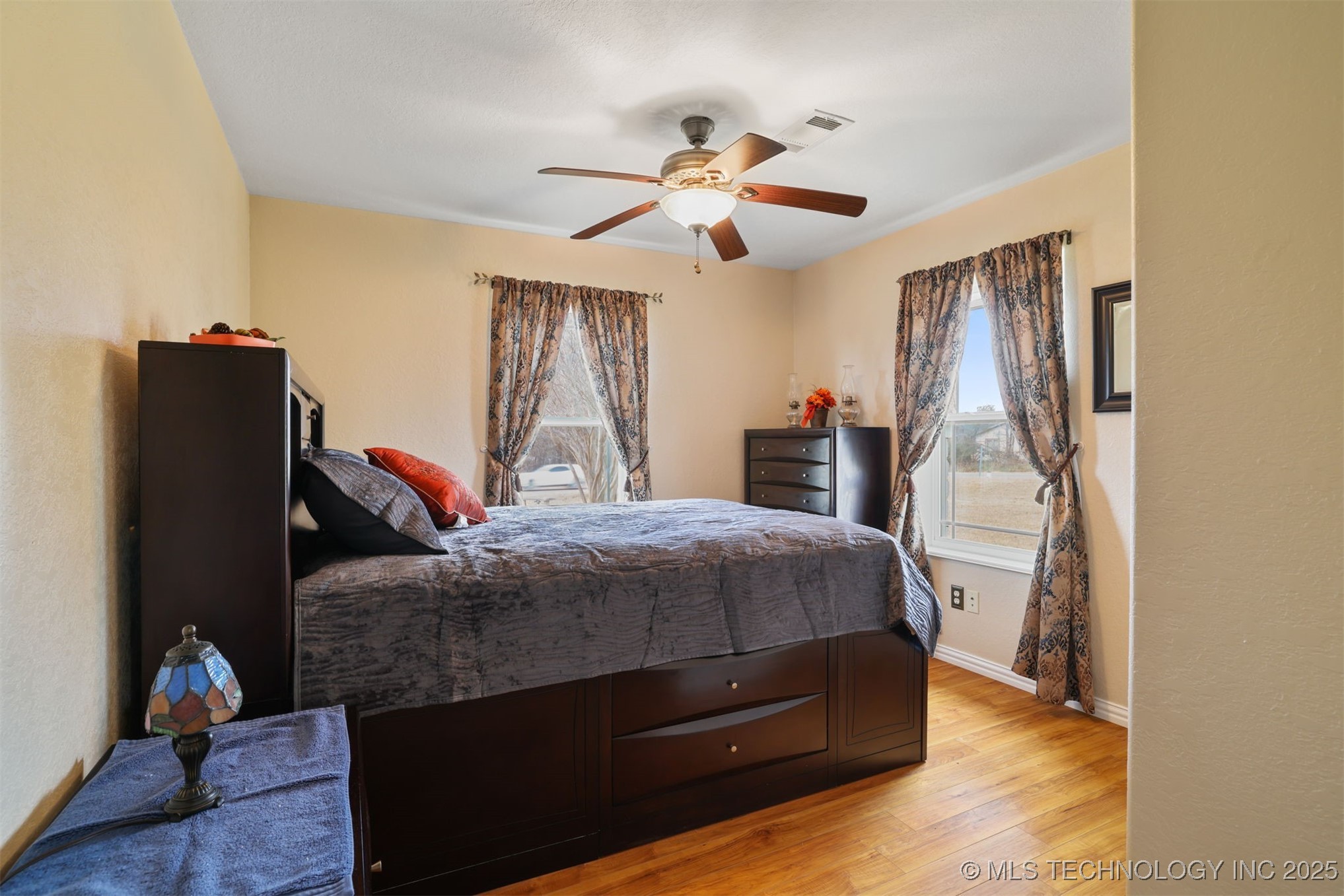 49 E 2nd Durant OK 74701
