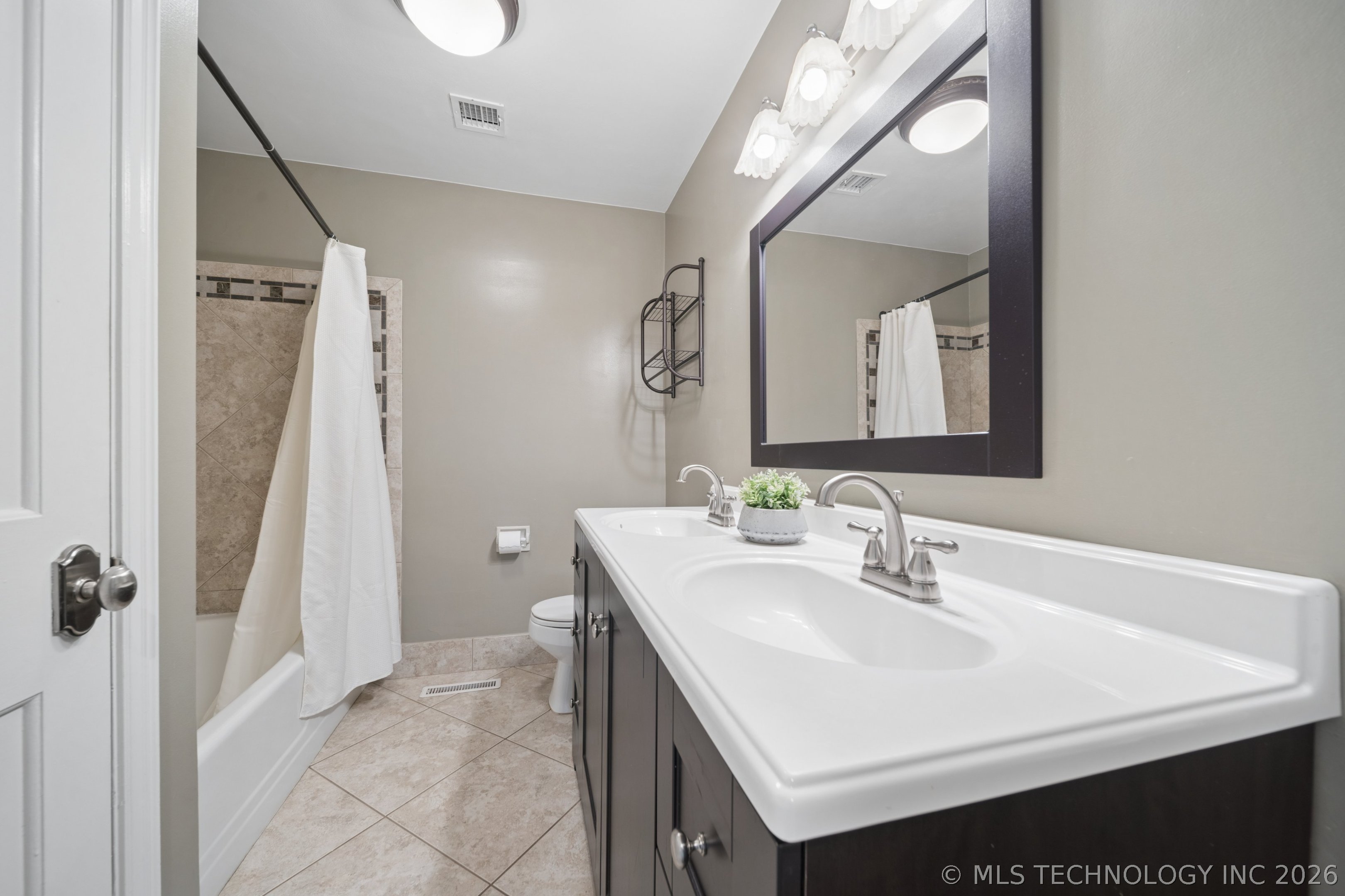 1909 E 35th Place Tulsa OK 74105