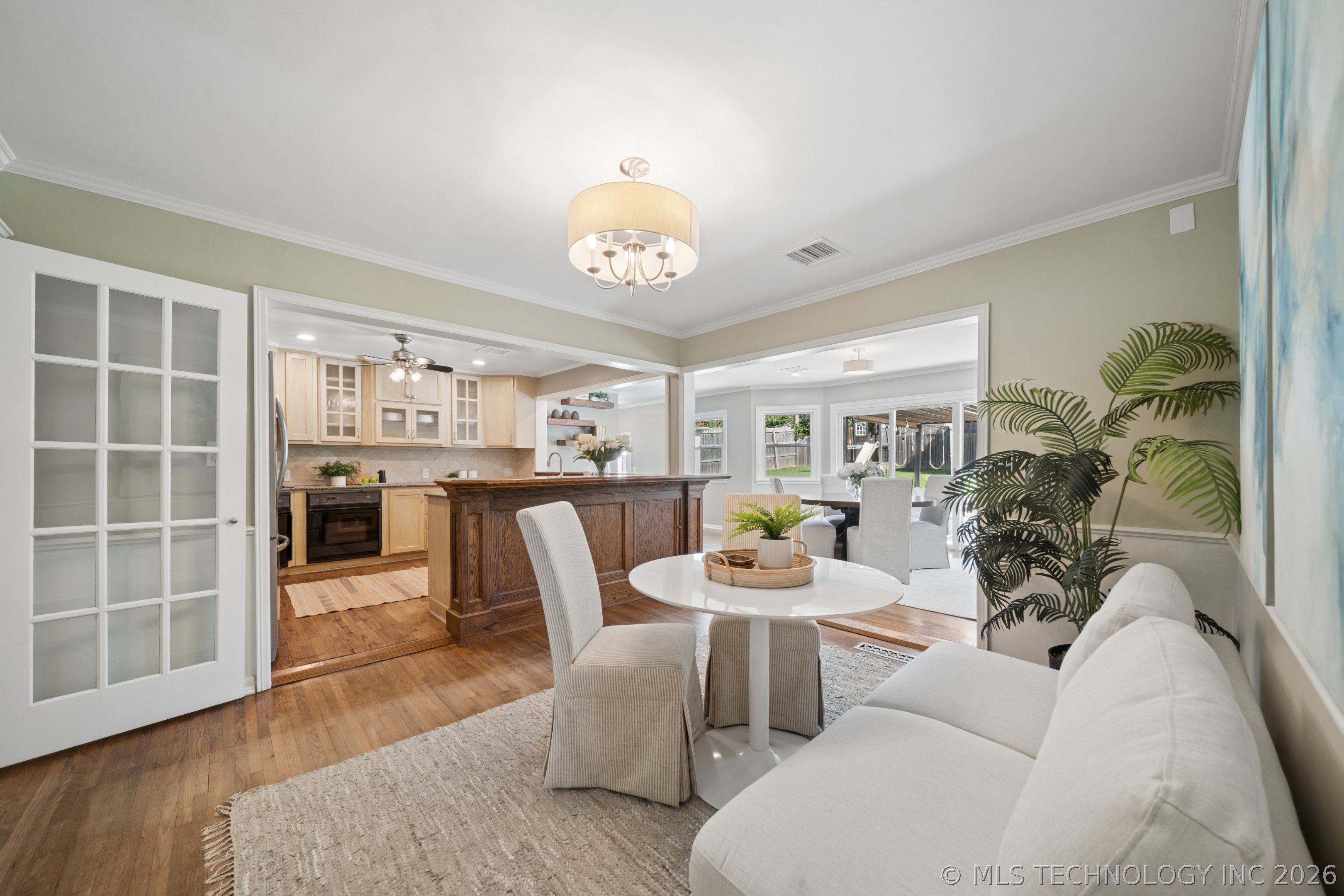 1909 E 35th Place Tulsa OK 74105