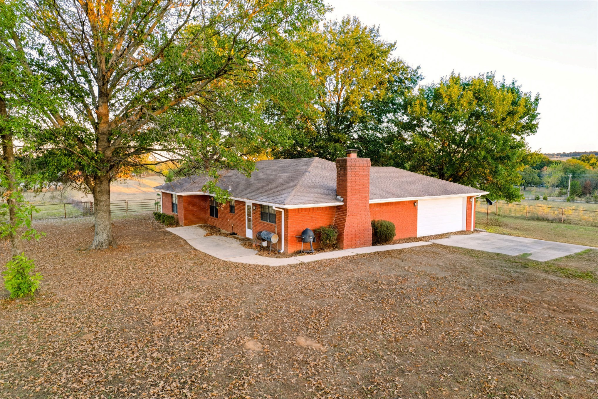 465583 Highway 141 Gans OK 74936