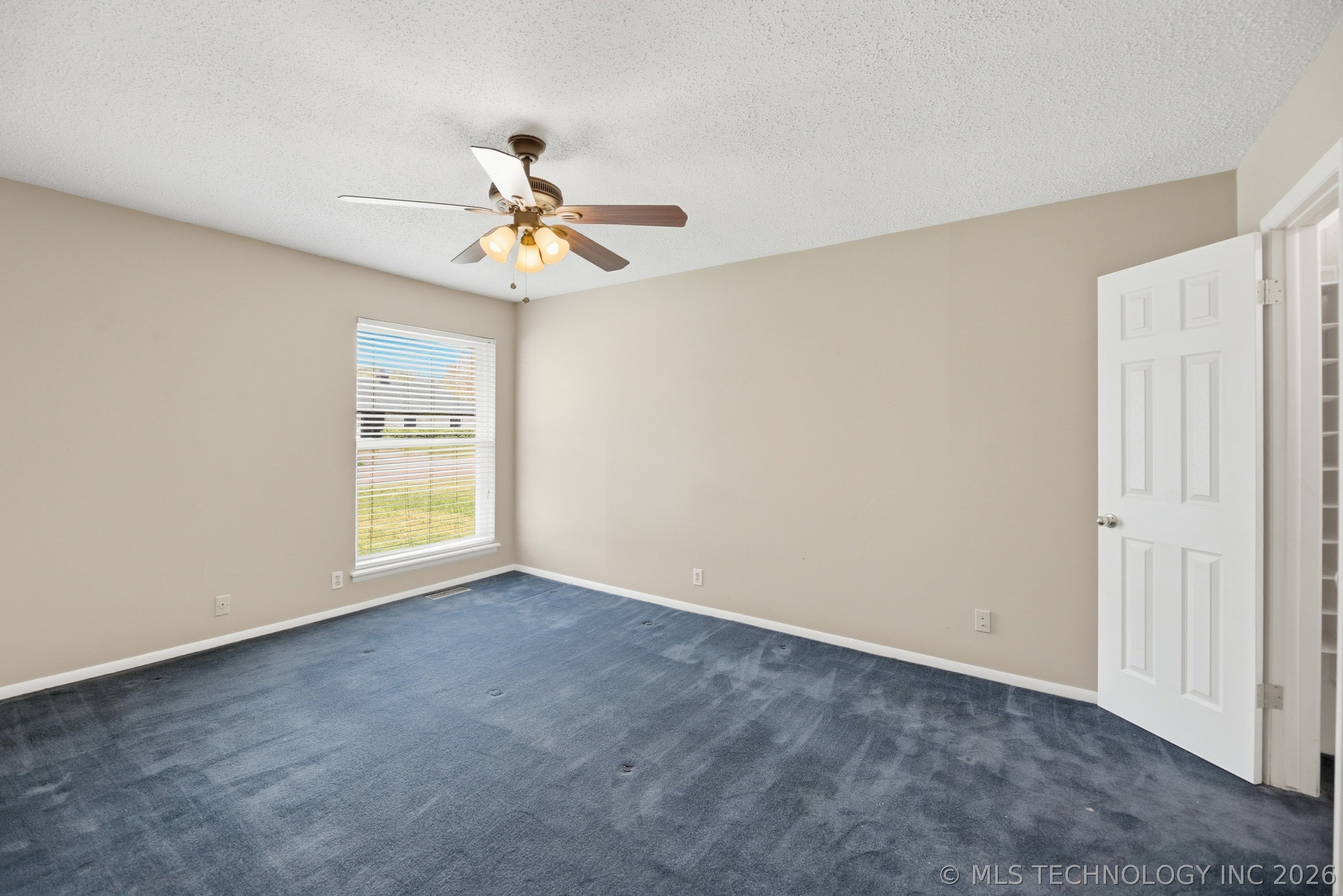 4335 Lakewood Avenue Tulsa OK 74135