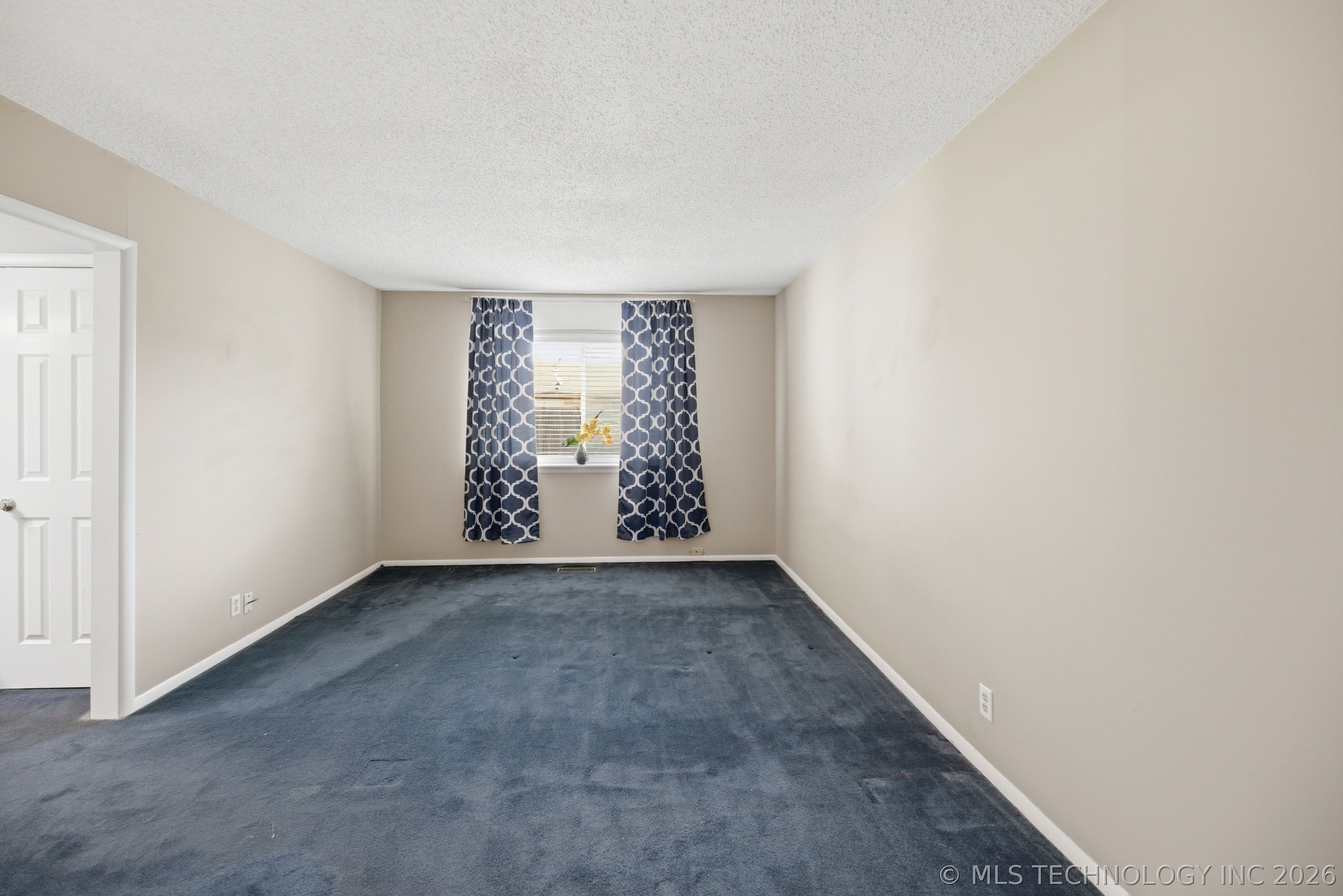 4335 Lakewood Avenue Tulsa OK 74135