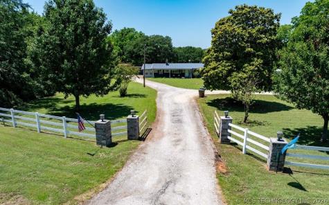 20014 Highway 32 Kingston OK 73439