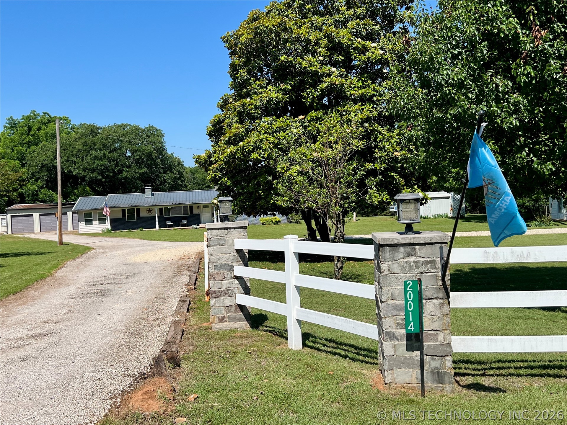 20014 Highway 32 Kingston OK 73439