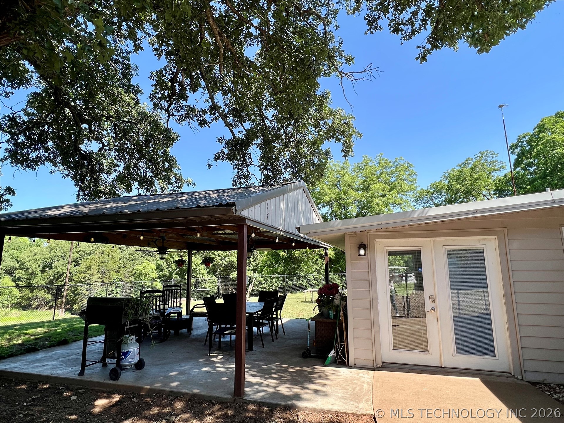 20014 Highway 32 Kingston OK 73439