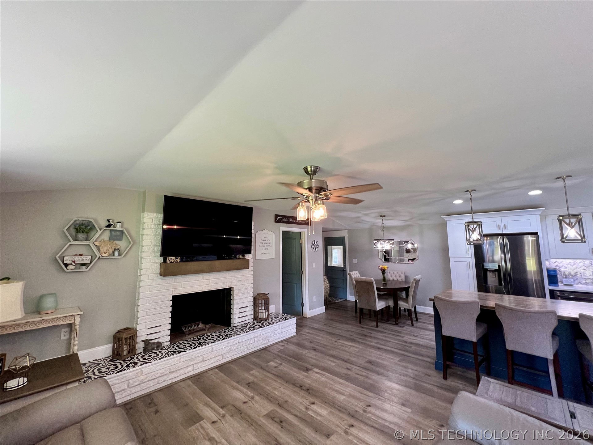 20014 Highway 32 Kingston OK 73439