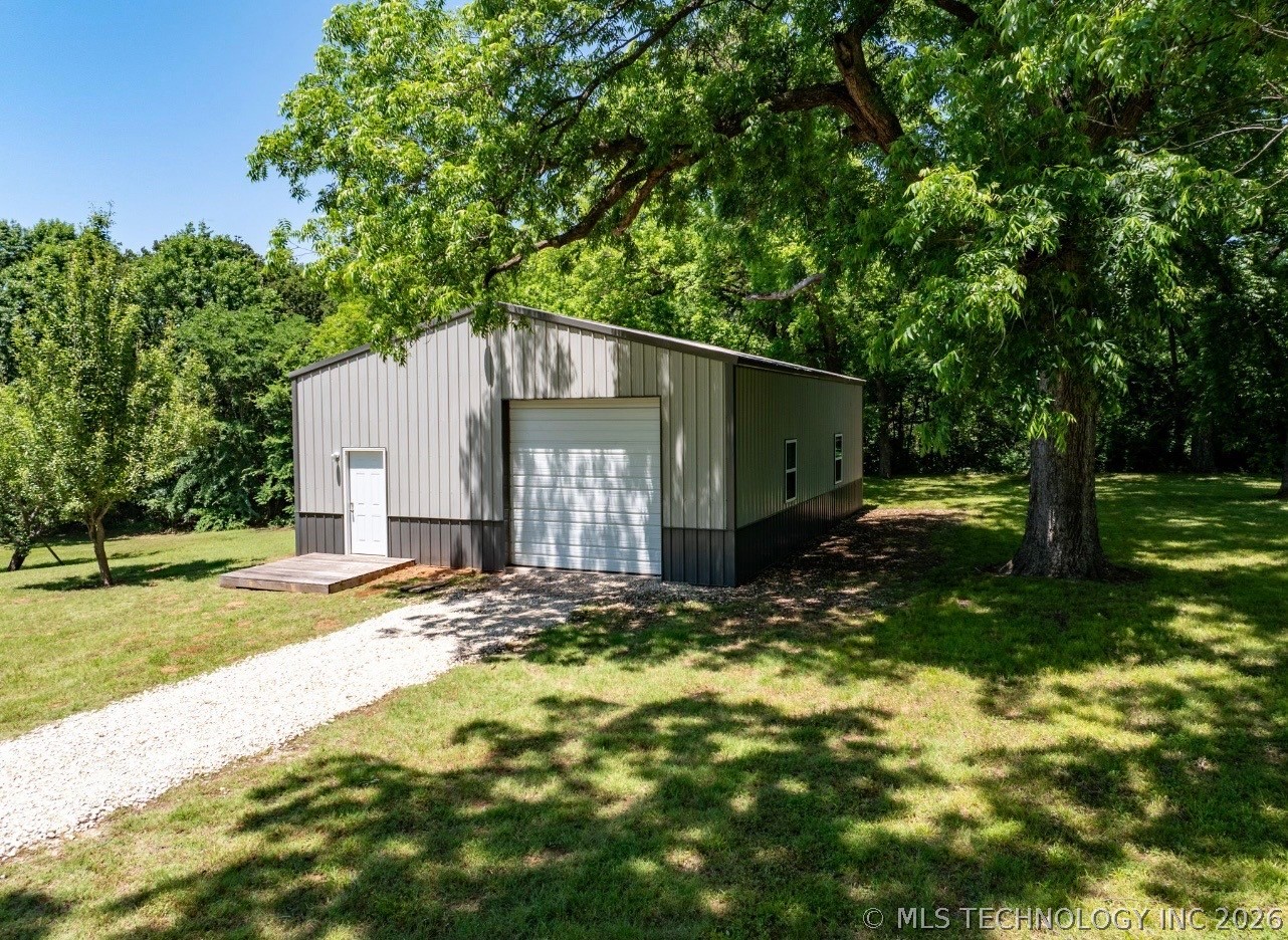 20014 Highway 32 Kingston OK 73439