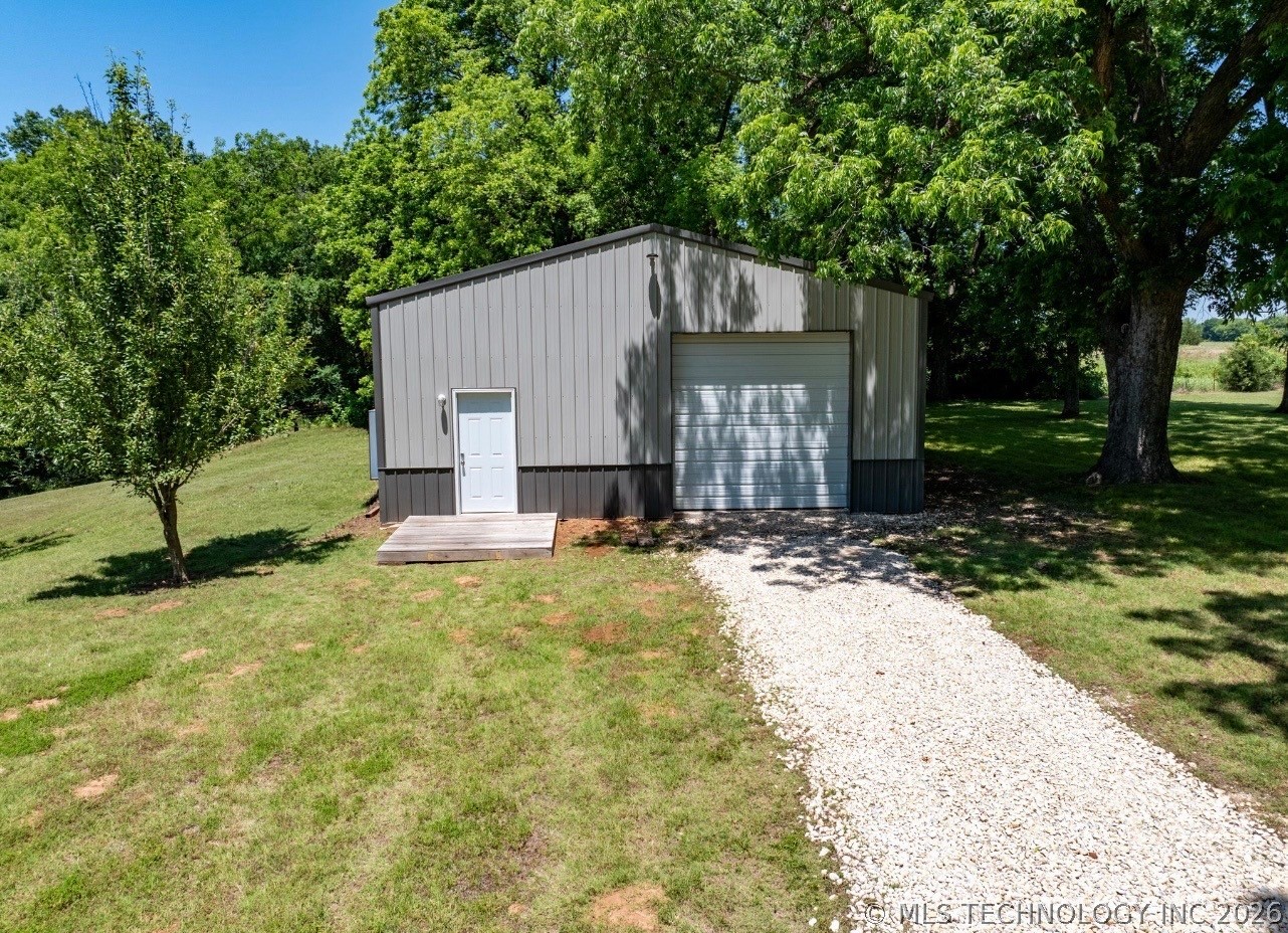 20014 Highway 32 Kingston OK 73439