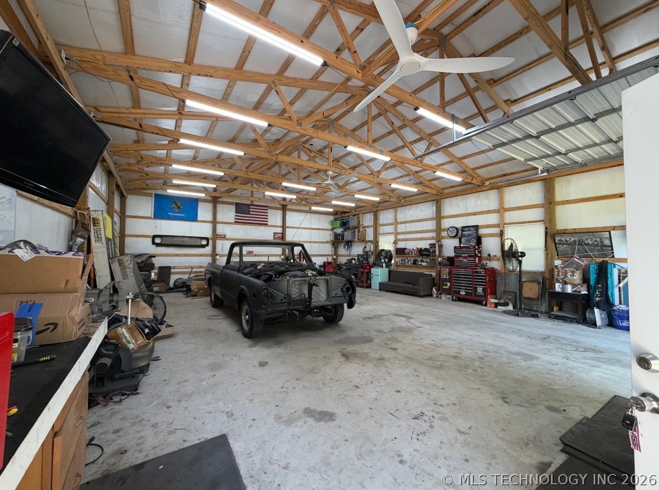 20014 Highway 32 Kingston OK 73439