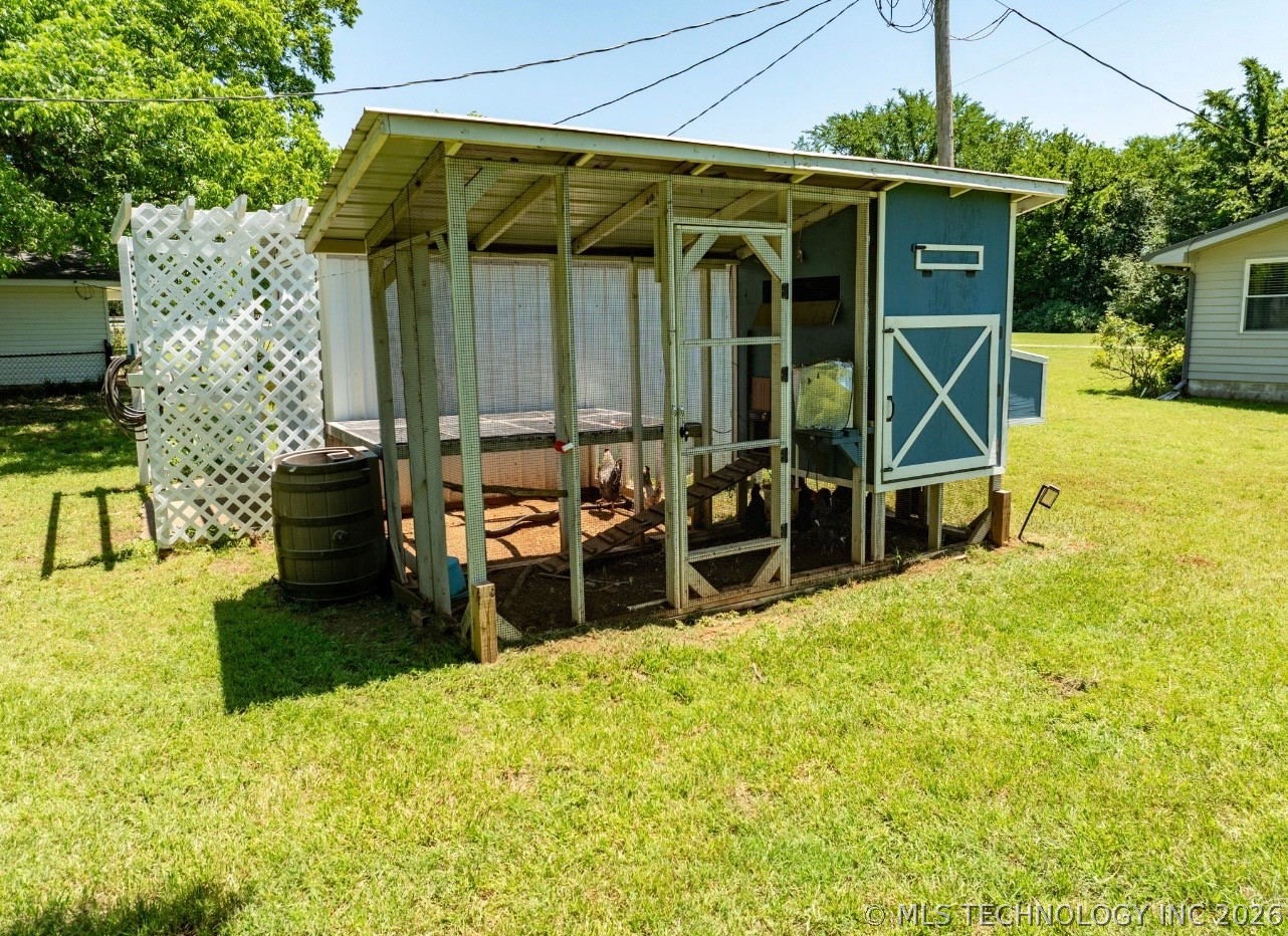 20014 Highway 32 Kingston OK 73439