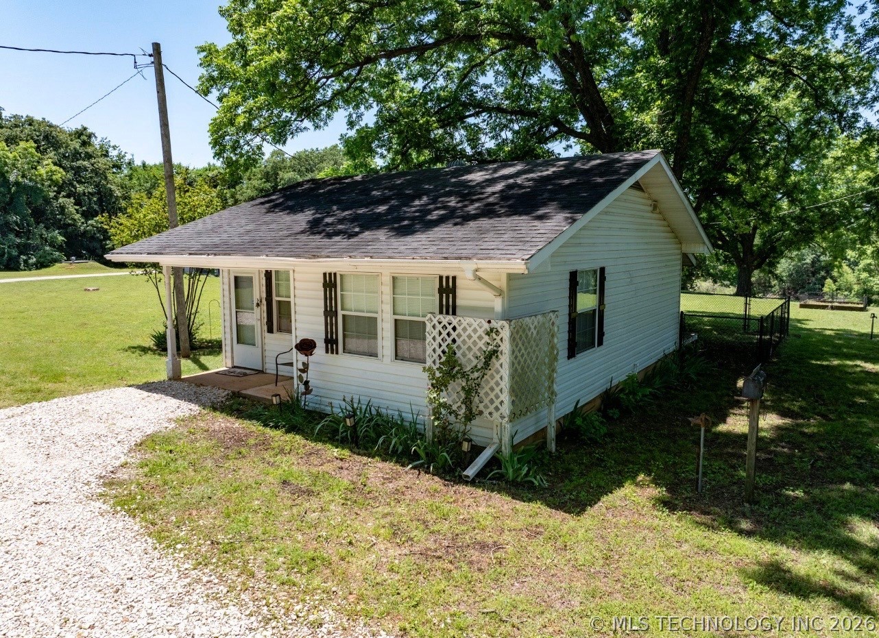 20014 Highway 32 Kingston OK 73439
