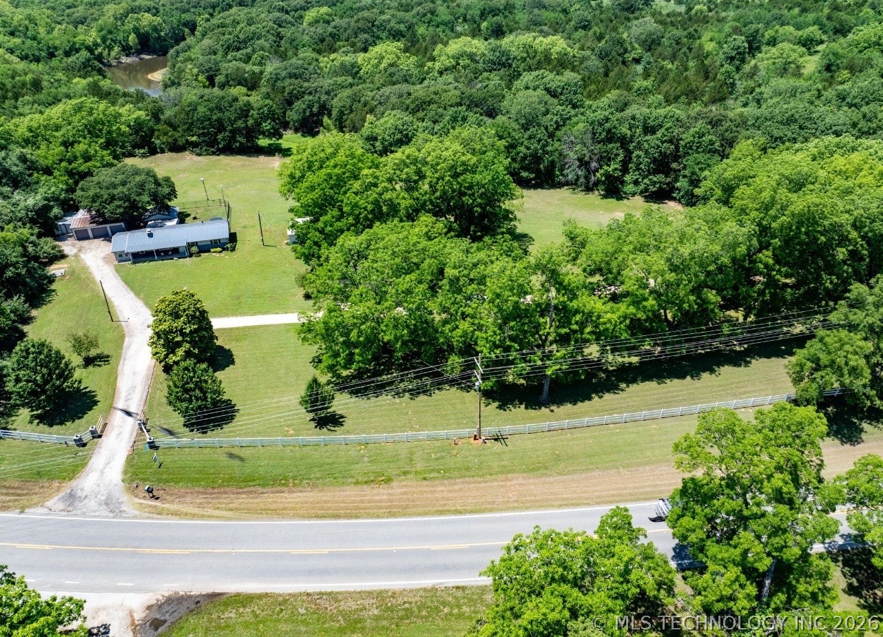 20014 Highway 32 Kingston OK 73439