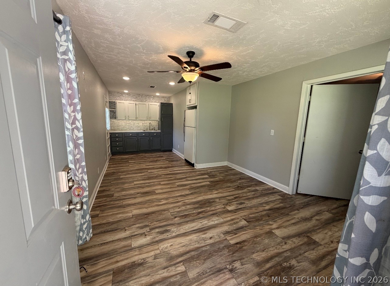 20014 Highway 32 Kingston OK 73439