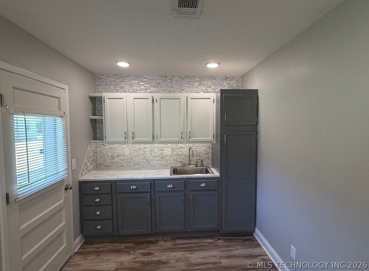 20014 Highway 32 Kingston OK 73439