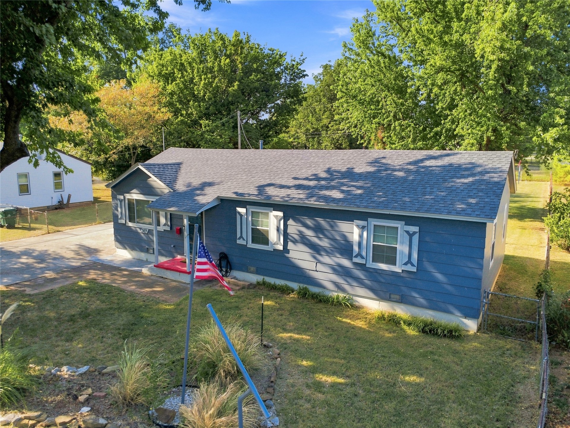 307 W 44th Street Sand Springs OK 74063