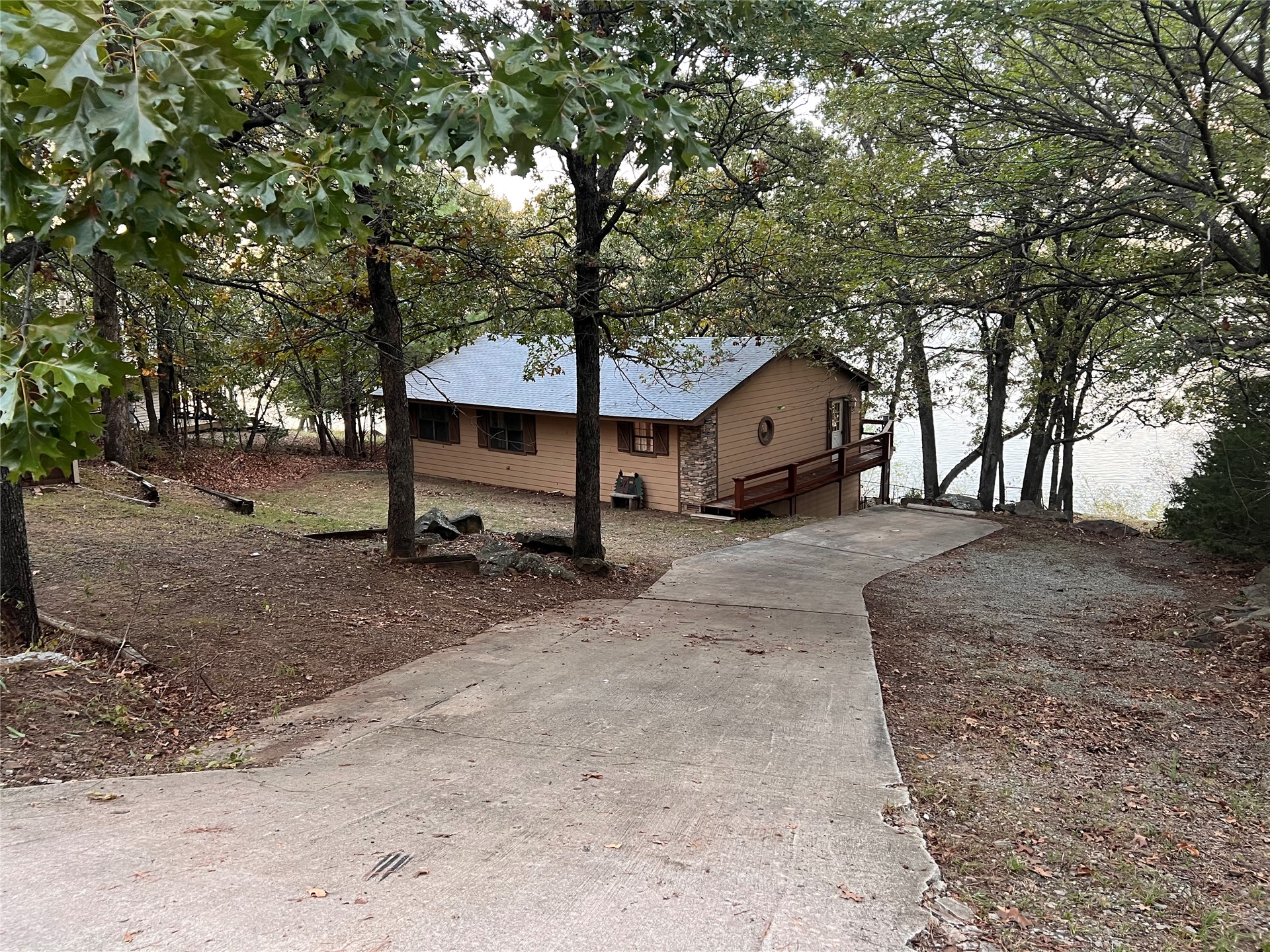 1526 Robin Hood Road Eufaula OK 74432