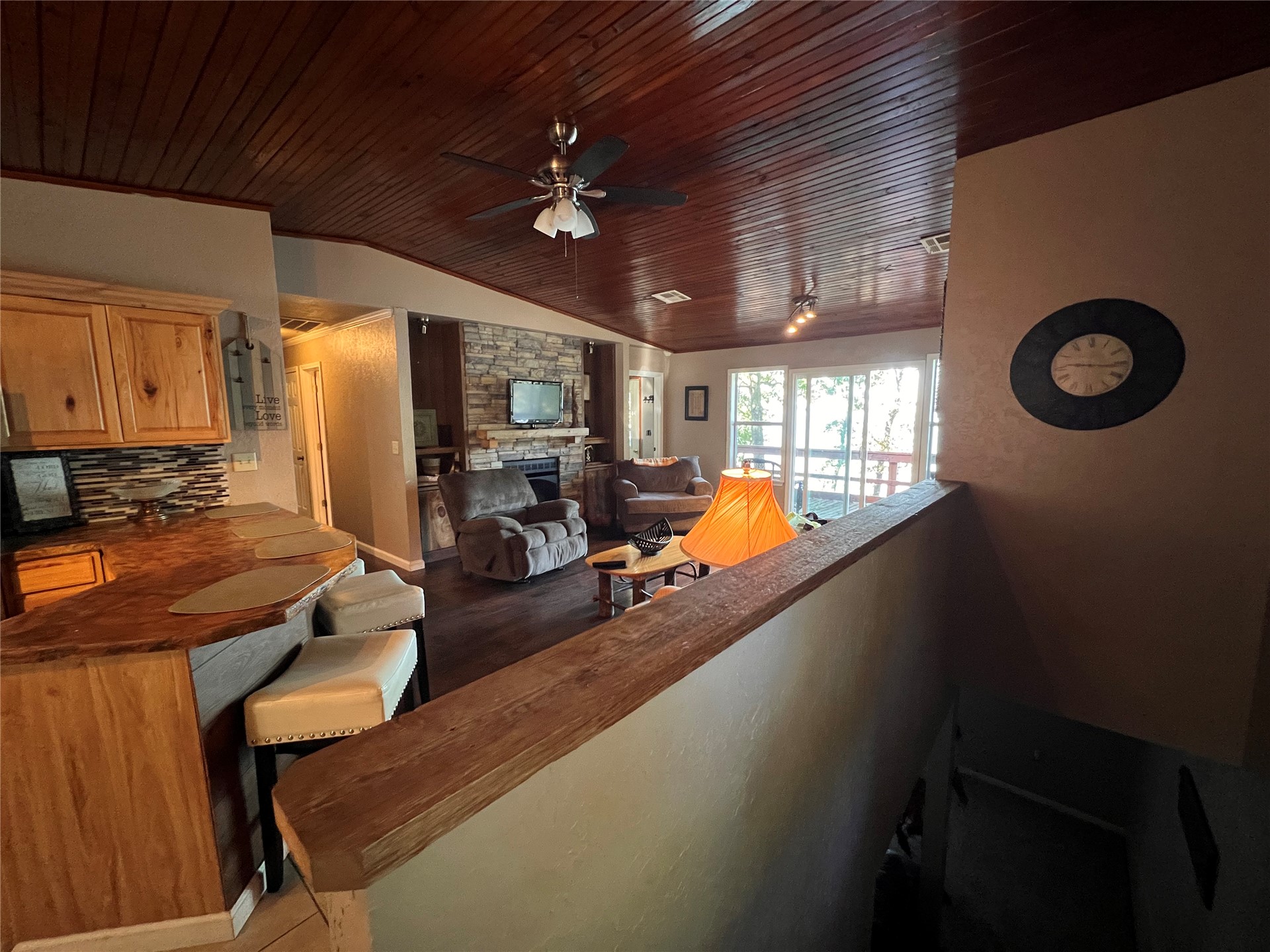 1526 Robin Hood Road Eufaula OK 74432