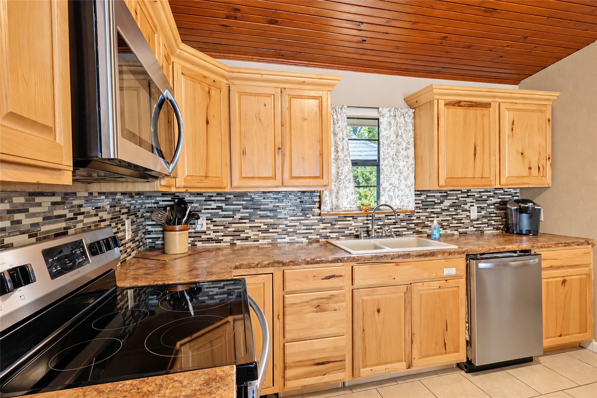 1526 Robin Hood Road Eufaula OK 74432