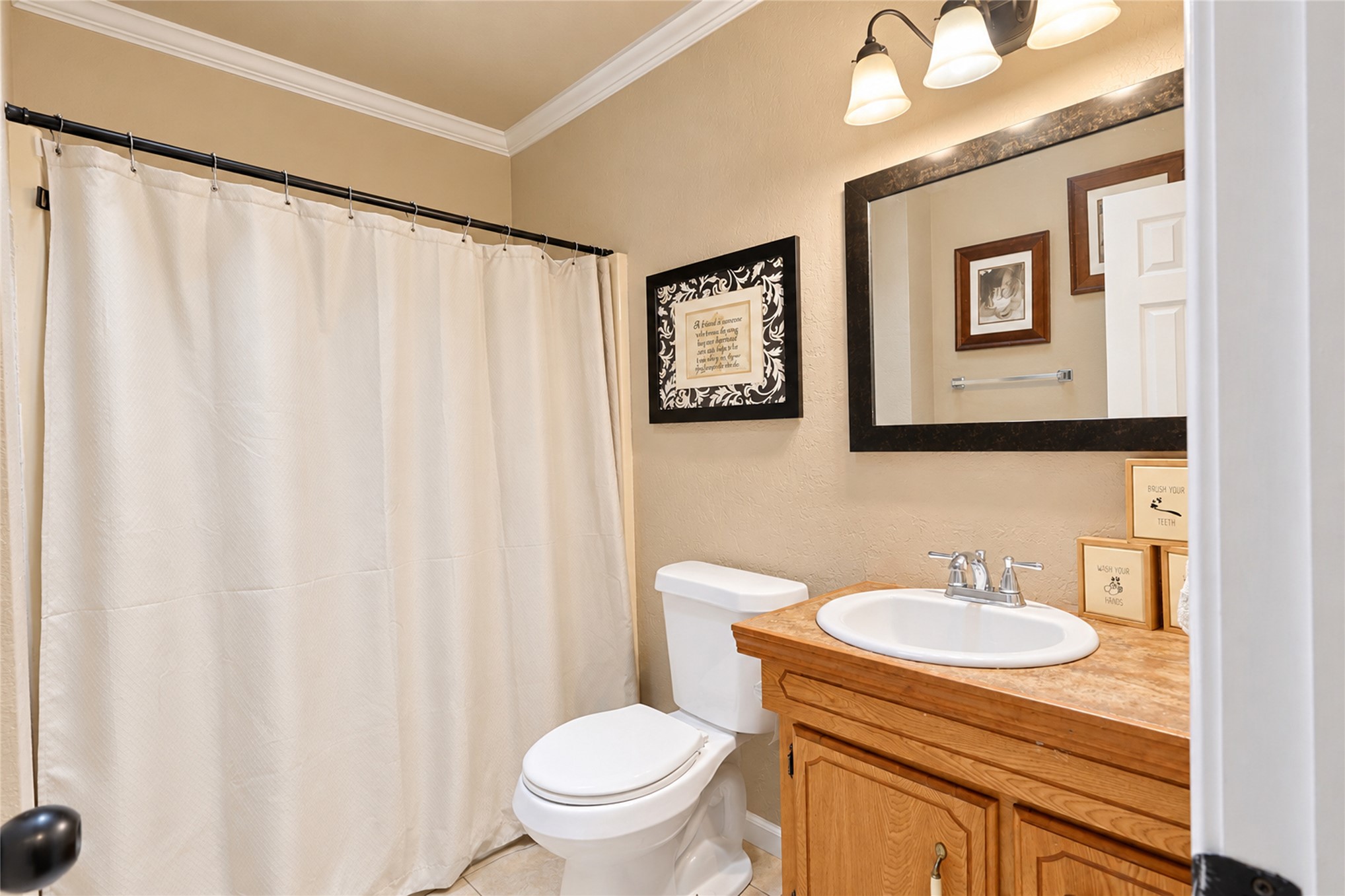1526 Robin Hood Road Eufaula OK 74432