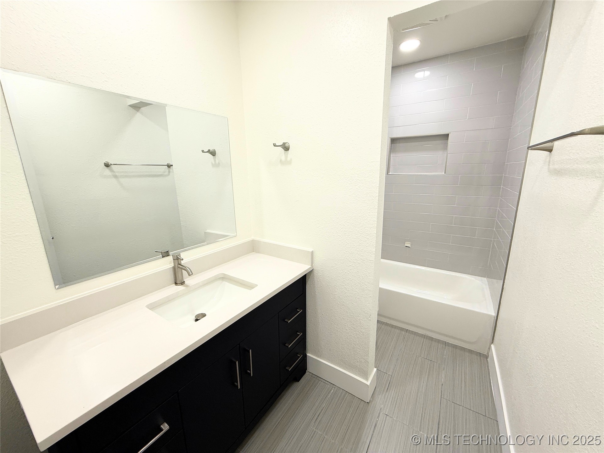24037 Gordon Street Broken Arrow OK 74014